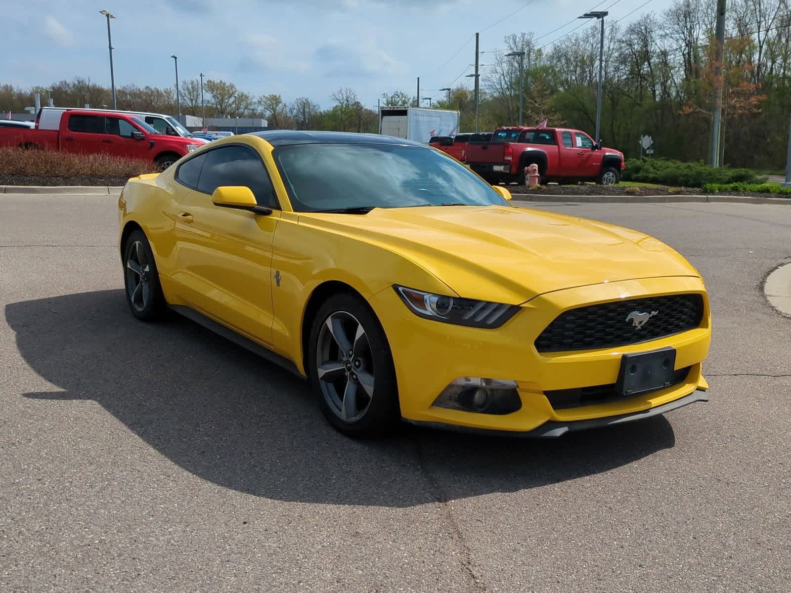 2015 Ford Mustang  2