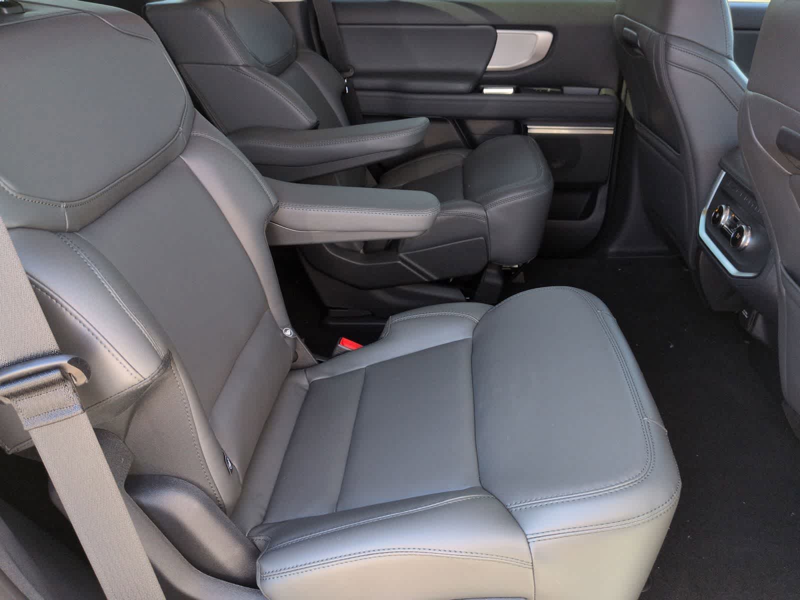 Thumbnail: 2026 Ford Expedition - 20