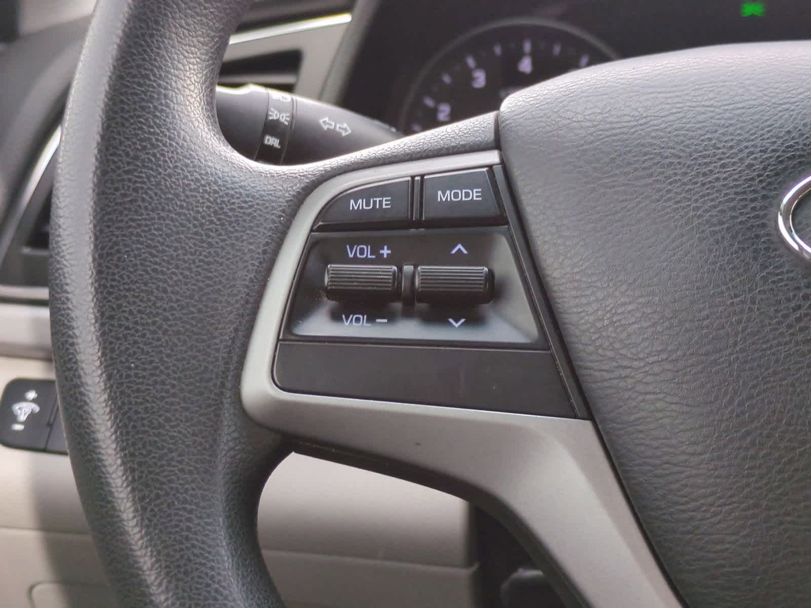 Thumbnail: 2017 Hyundai Elantra - 23