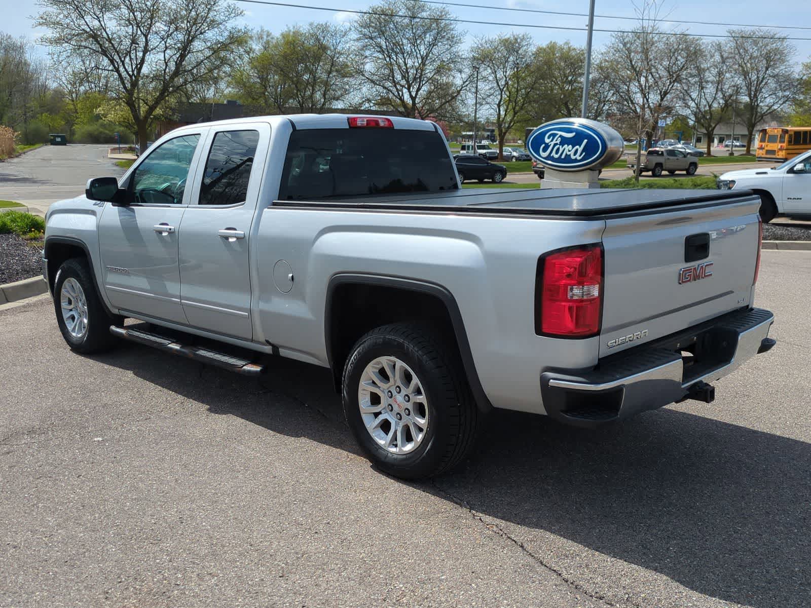 Thumbnail: 2017 GMC Sierra 1500 - 6
