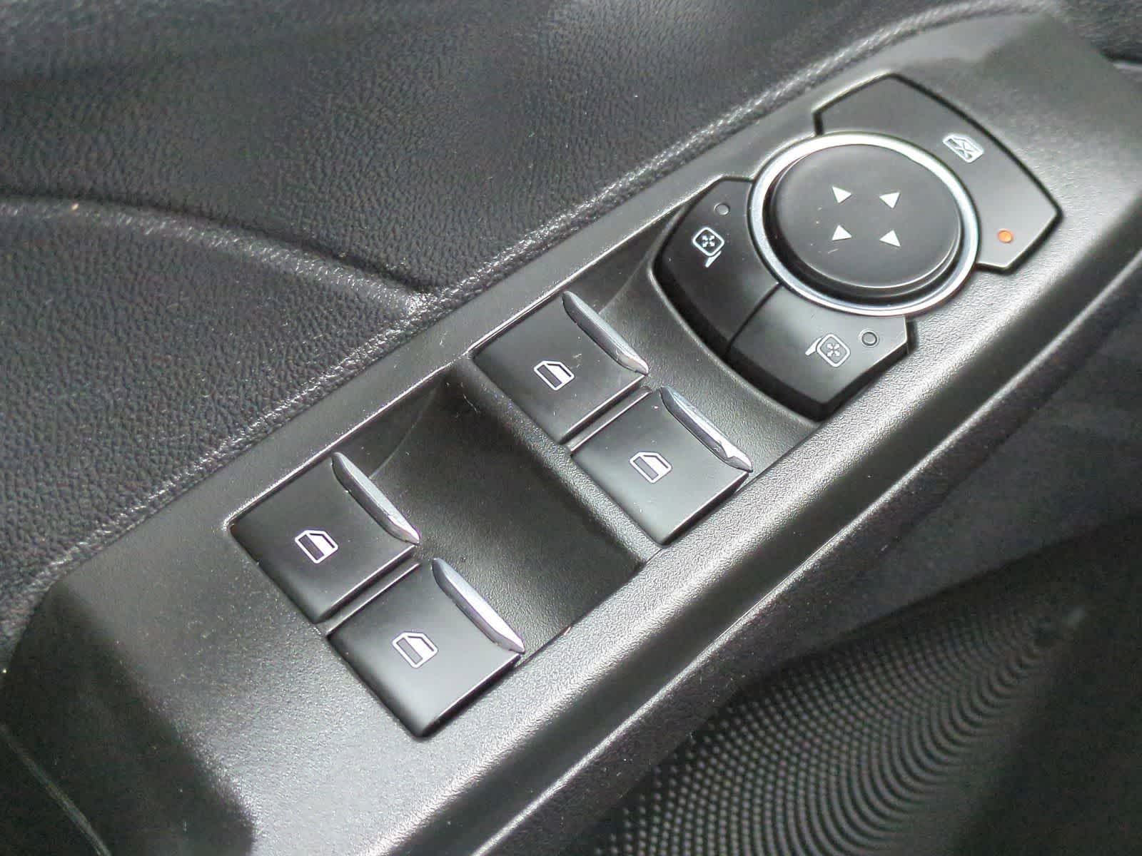 Thumbnail: 2021 Ford Escape - 28