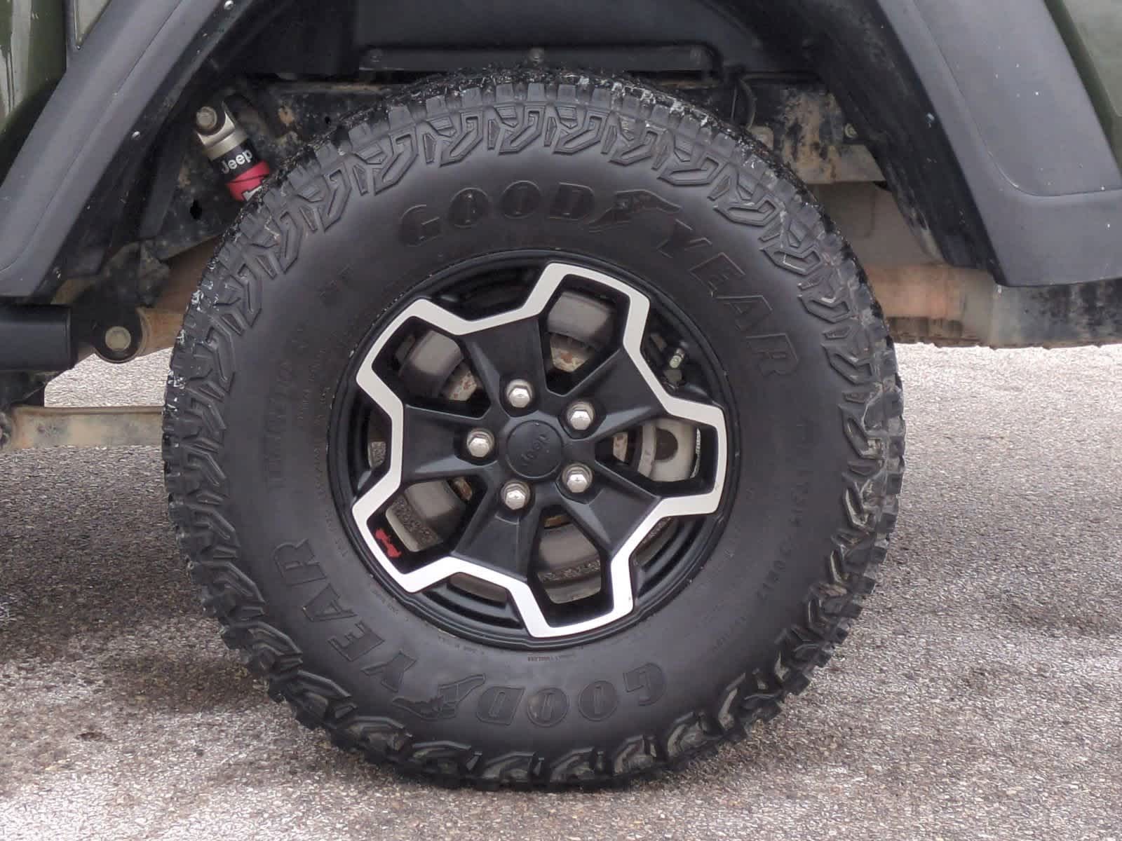 Thumbnail: 2021 Jeep Gladiator - 14