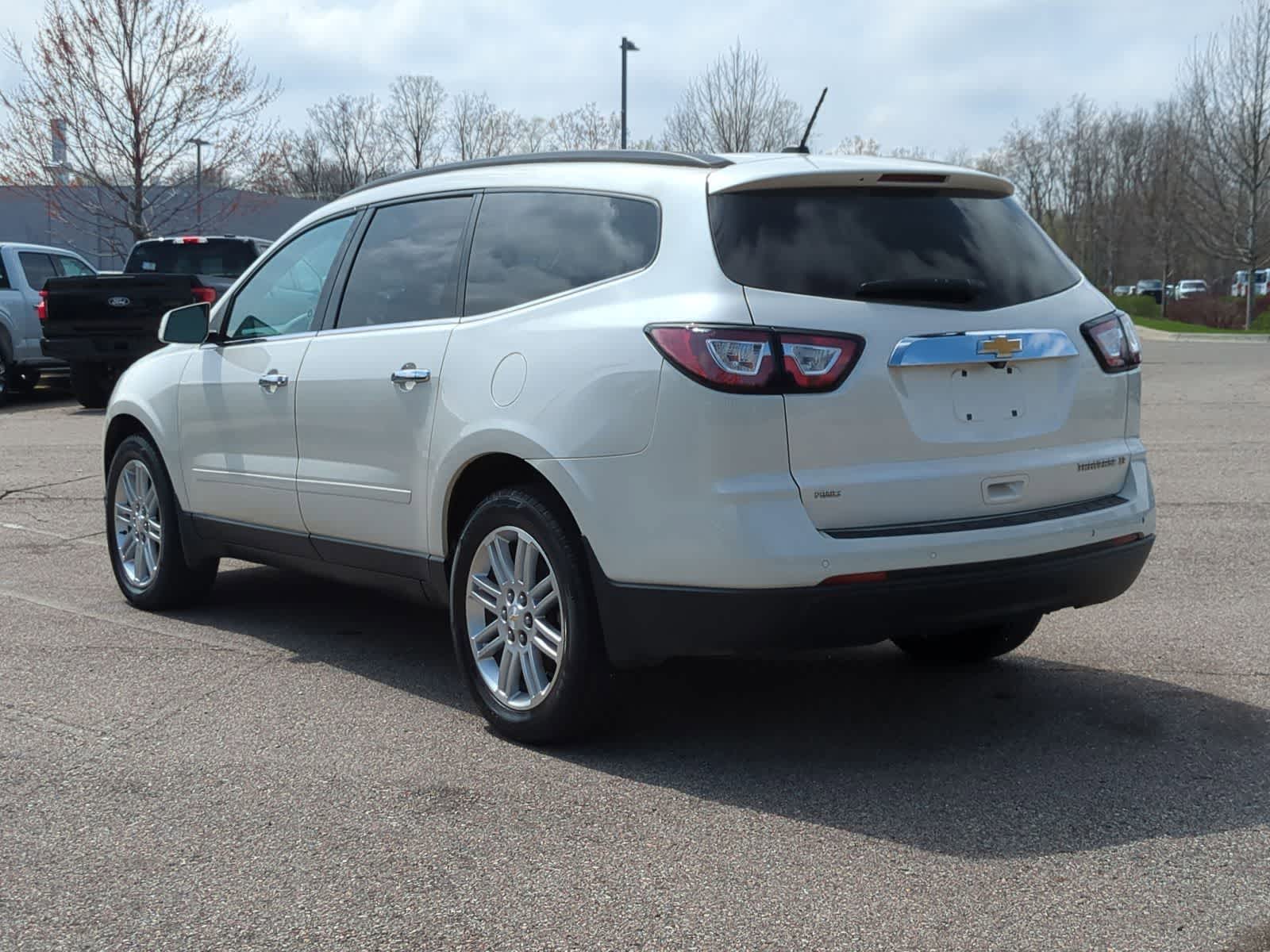 Thumbnail: 2015 Chevrolet Traverse - 6