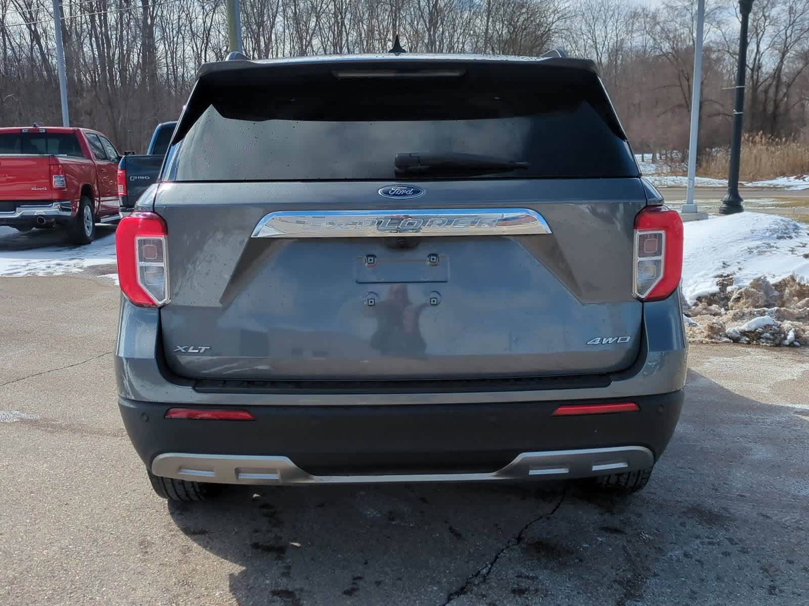 Thumbnail: 2023 Ford Explorer - 7