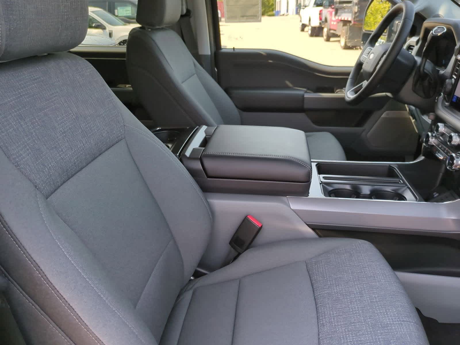 Thumbnail: 2024 Ford F-150 - 21