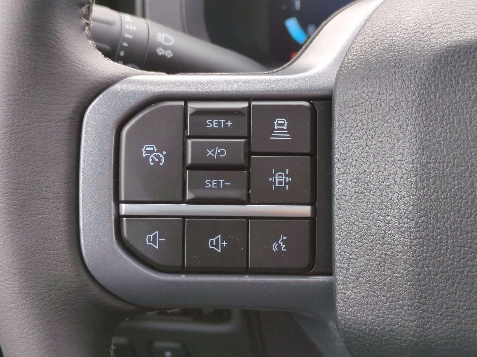 Thumbnail: 2025 Ford F-150 - 25