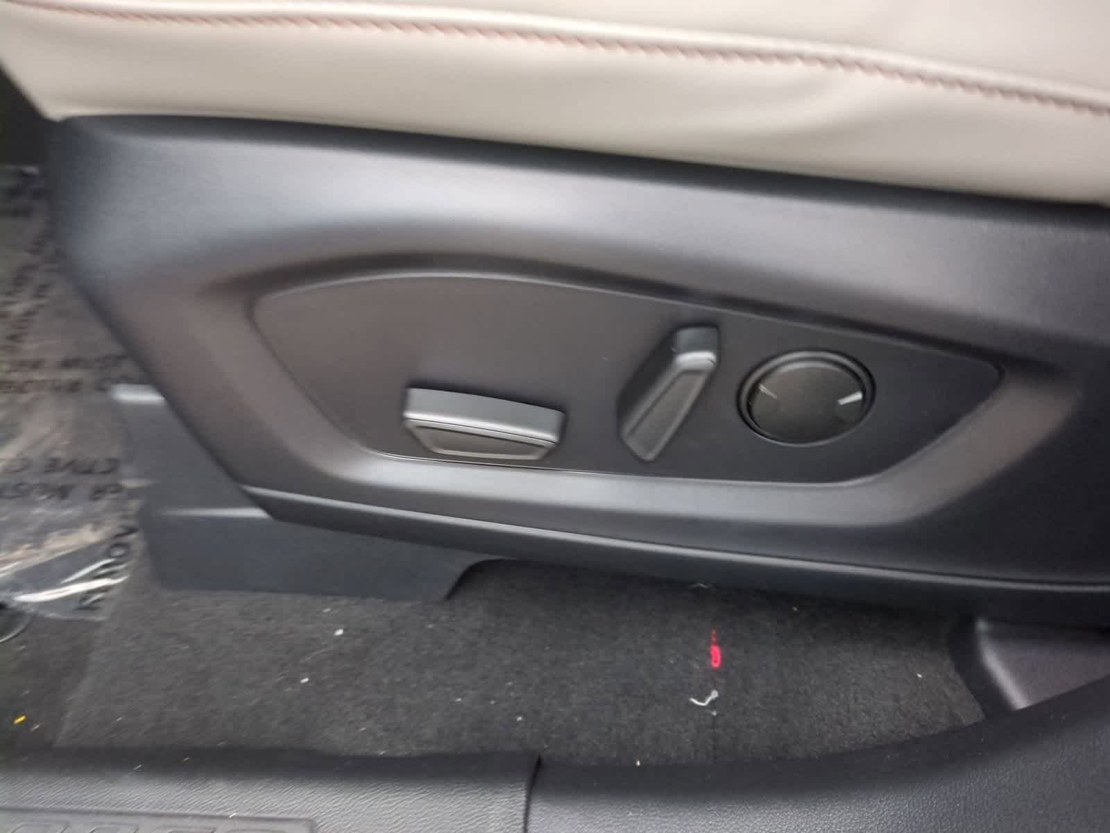 Thumbnail: 2026 Ford Explorer - 17