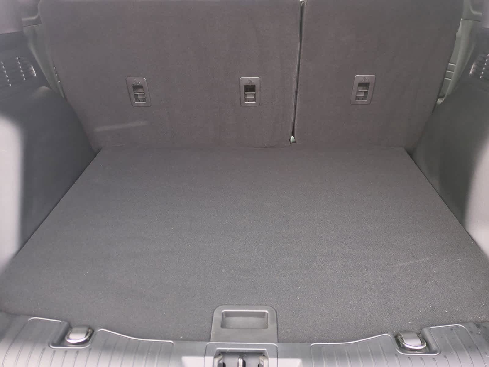 Thumbnail: 2023 Ford Escape - 33