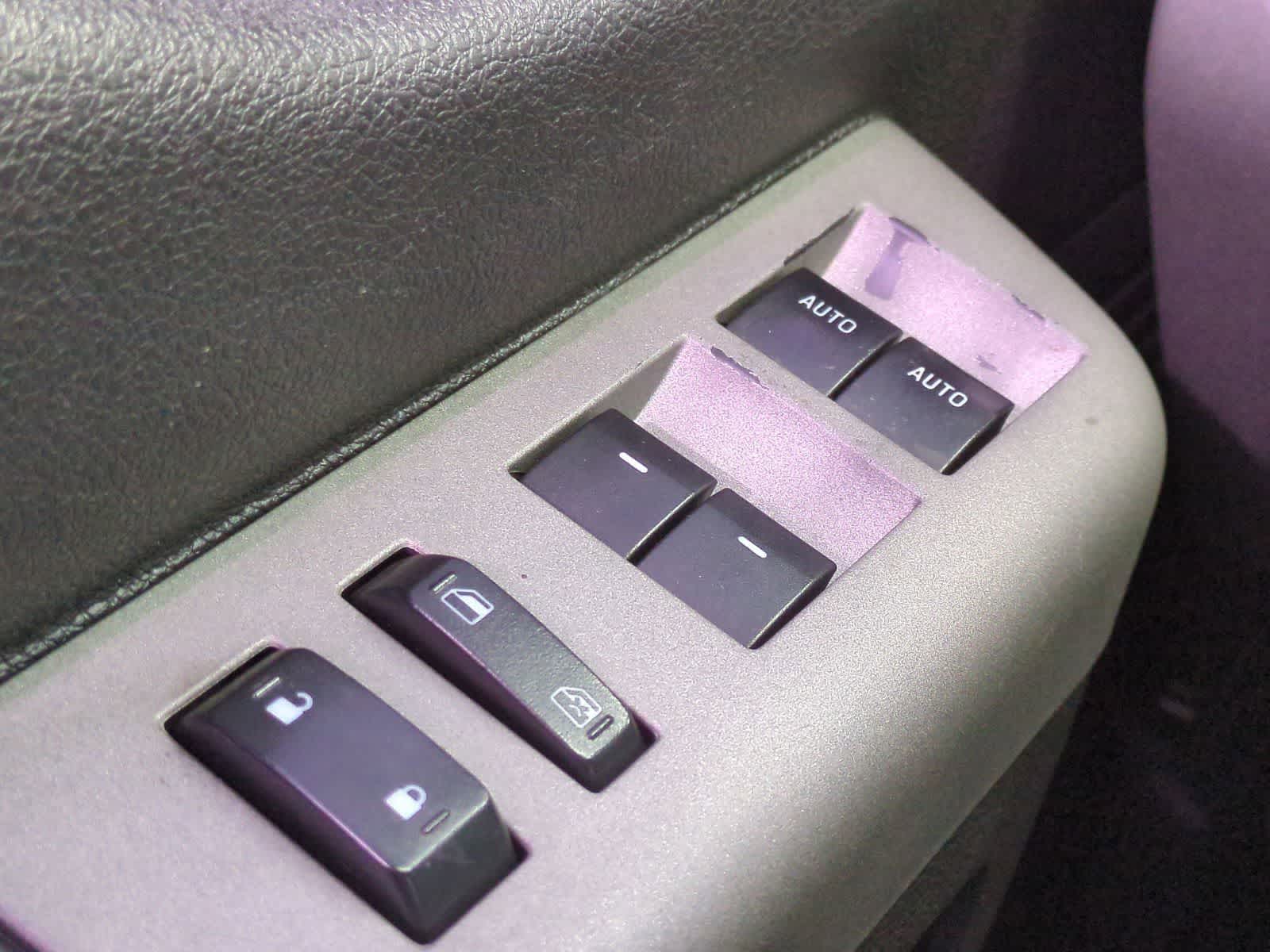 Thumbnail: 2015 Ford Econoline - 28