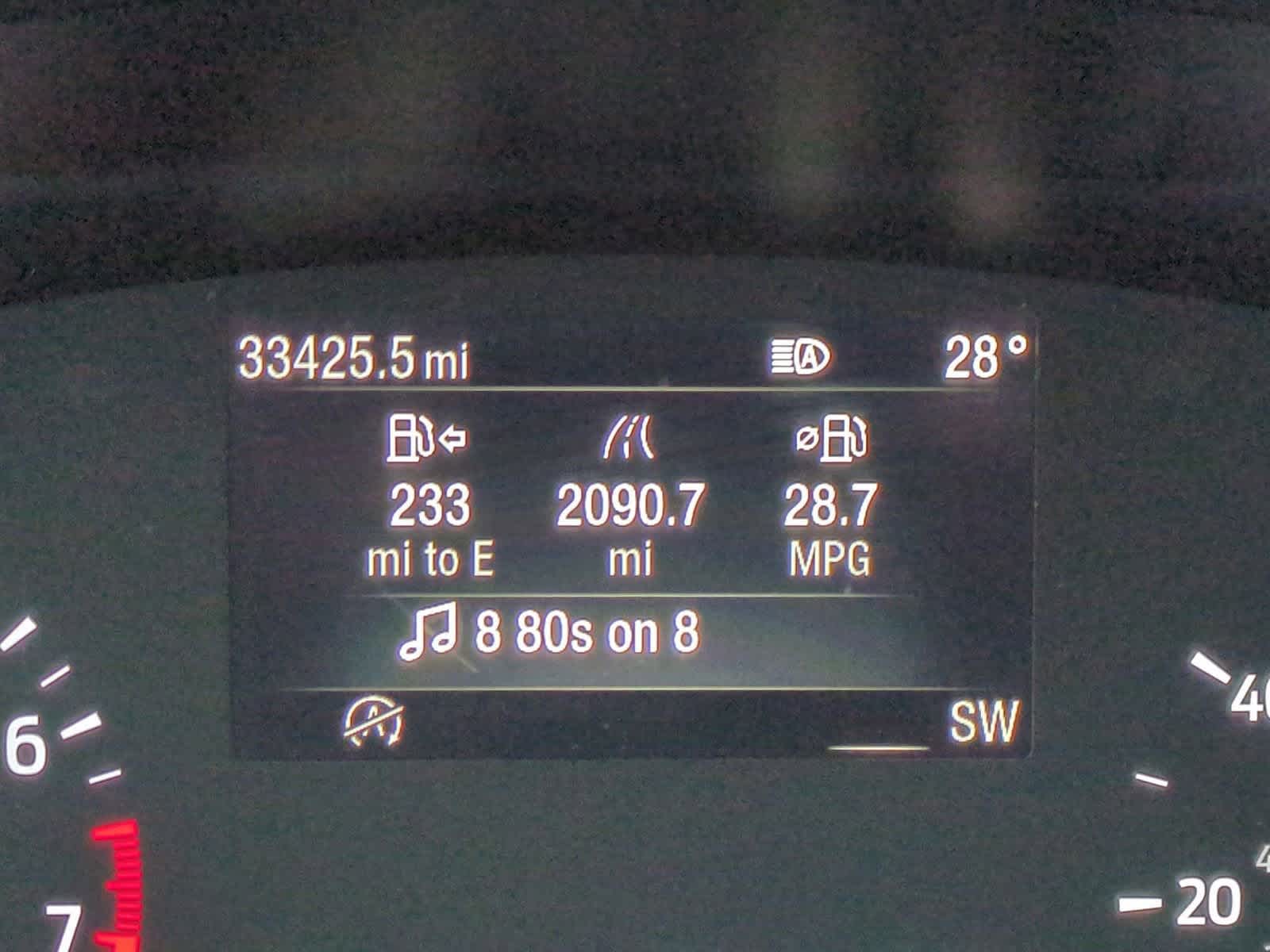 Thumbnail: 2022 Ford Escape - 32