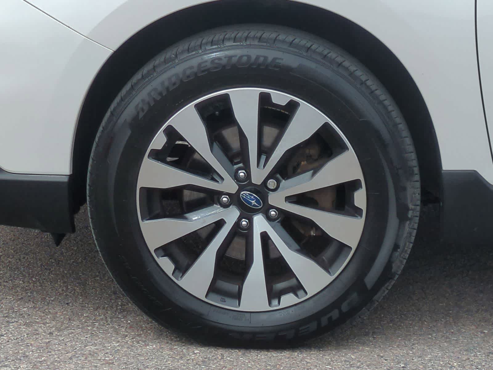 Thumbnail: 2015 Subaru Outback - 14