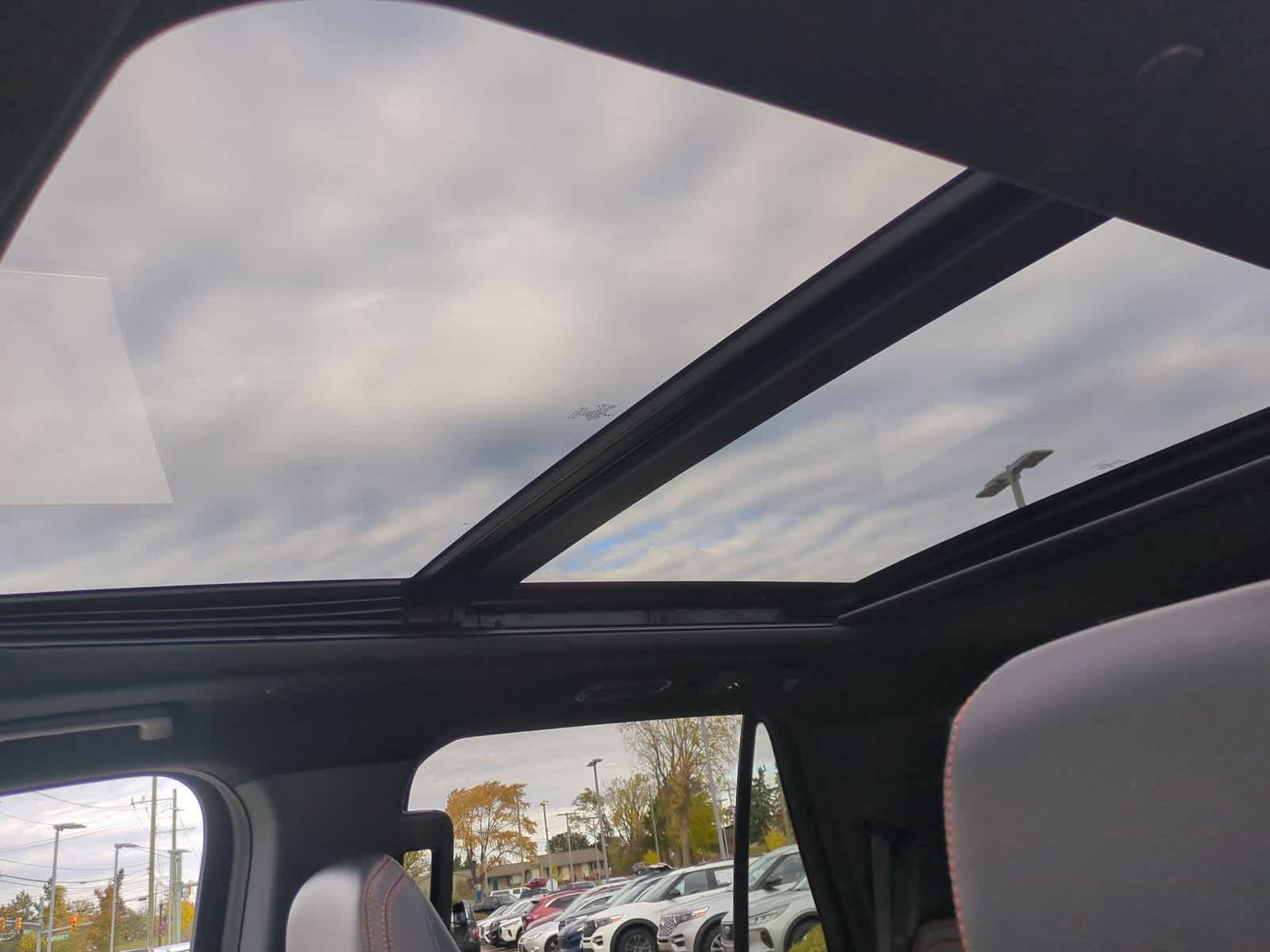 Thumbnail: 2023 Ford Expedition - 19