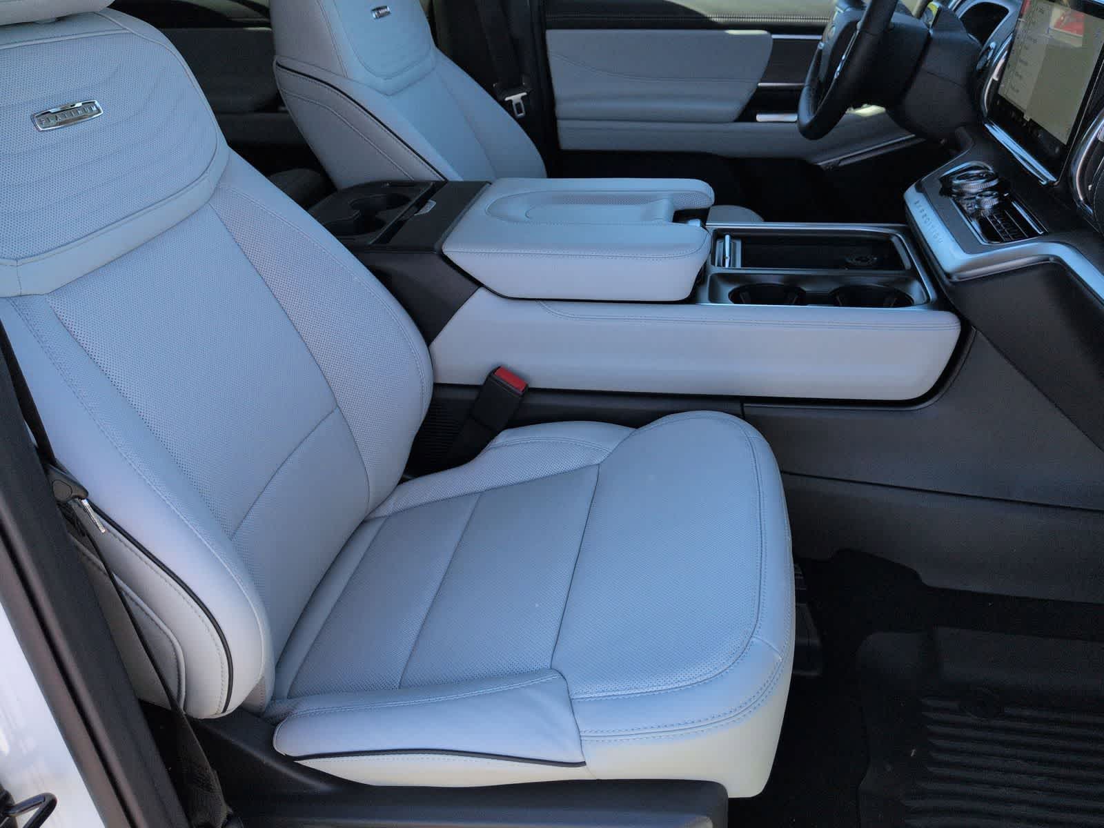Thumbnail: 2026 Ford Expedition - 23