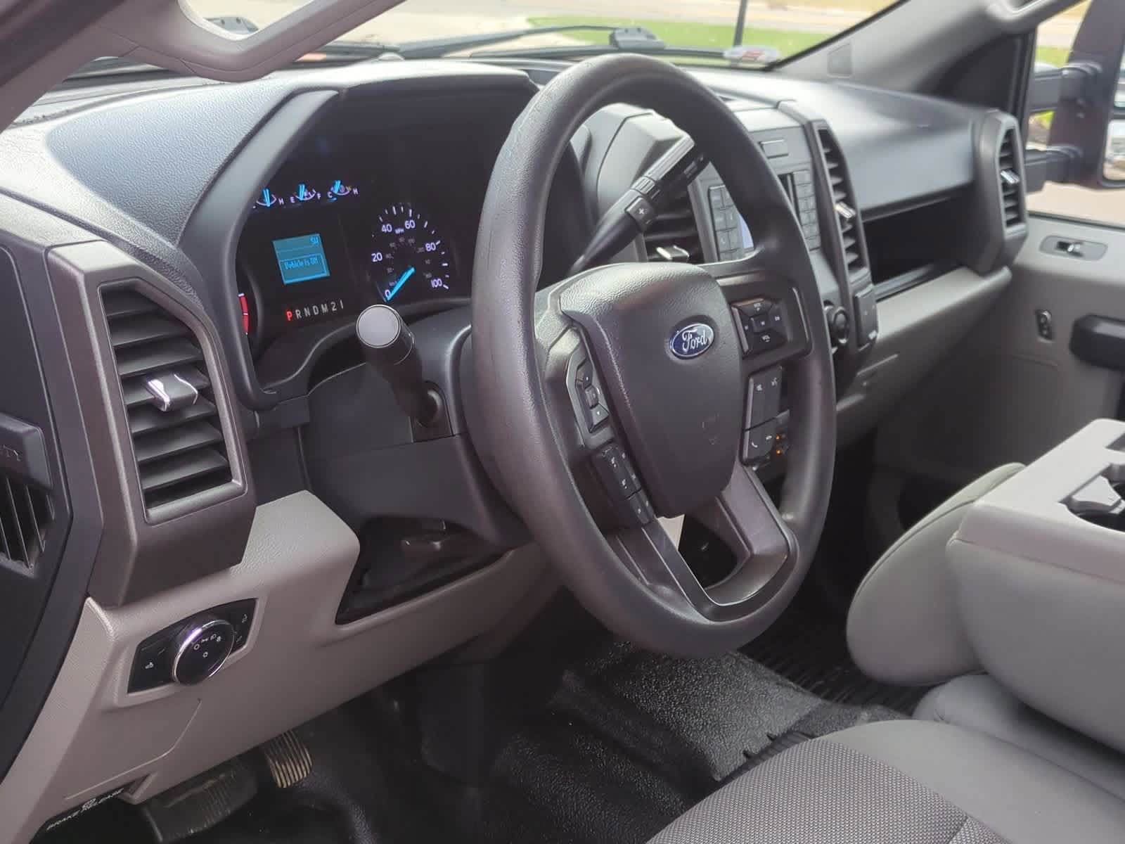 Thumbnail: 2022 Ford Econoline - 10