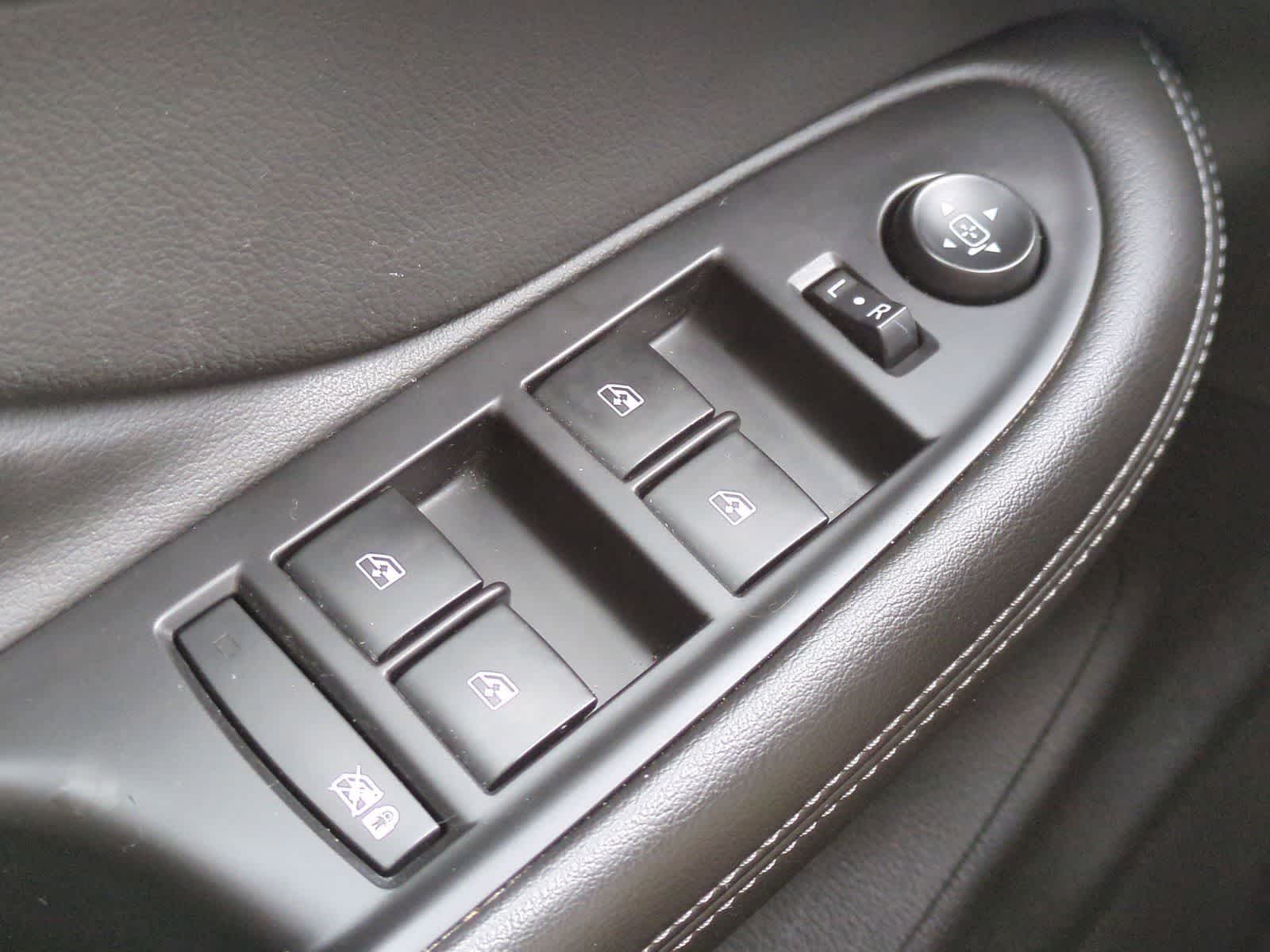 Thumbnail: 2019 Buick Envision - 32