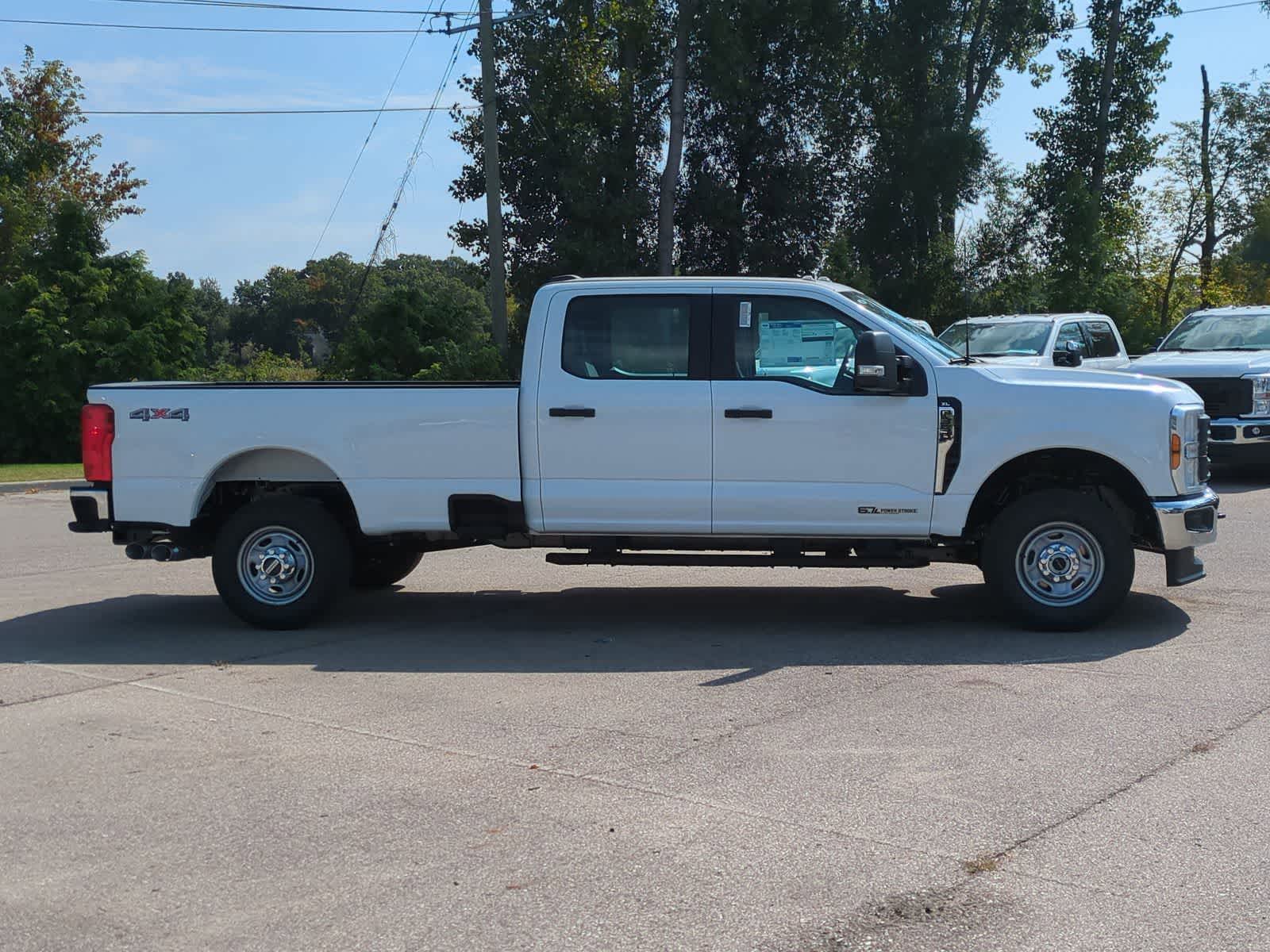 Thumbnail: 2026 Ford Econoline - 9