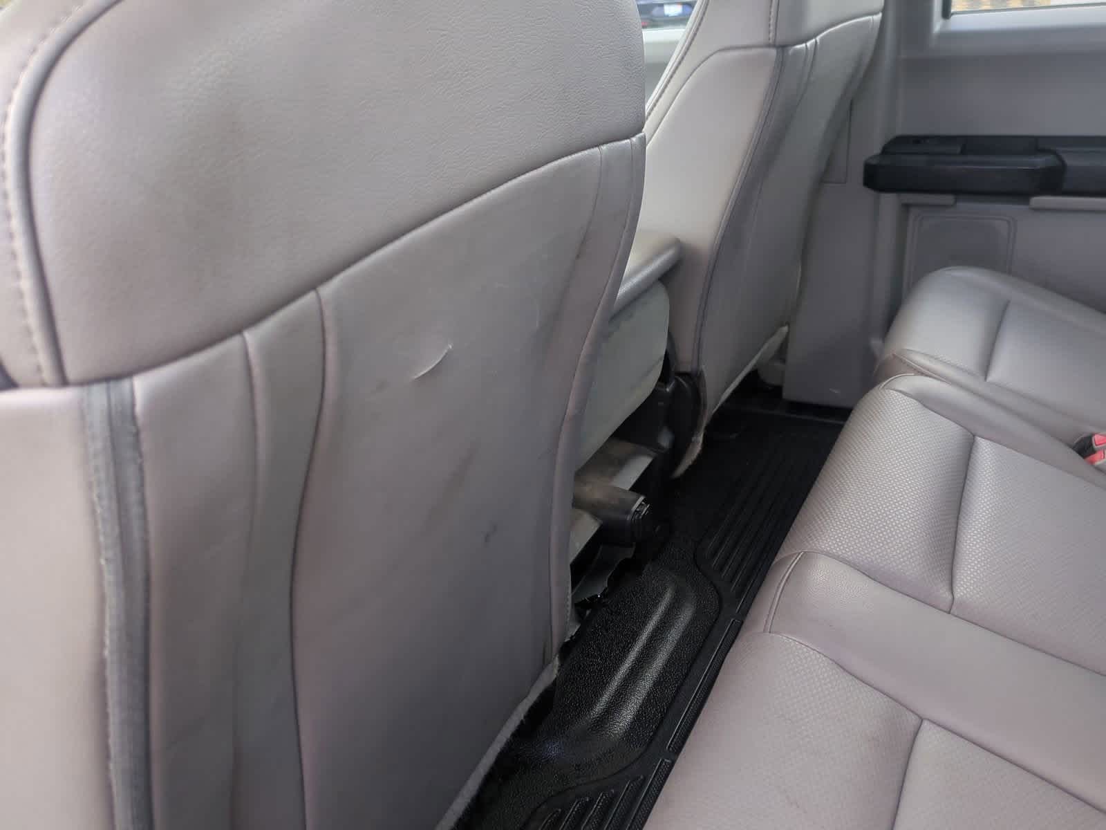 Thumbnail: 2019 Ford Econoline - 18