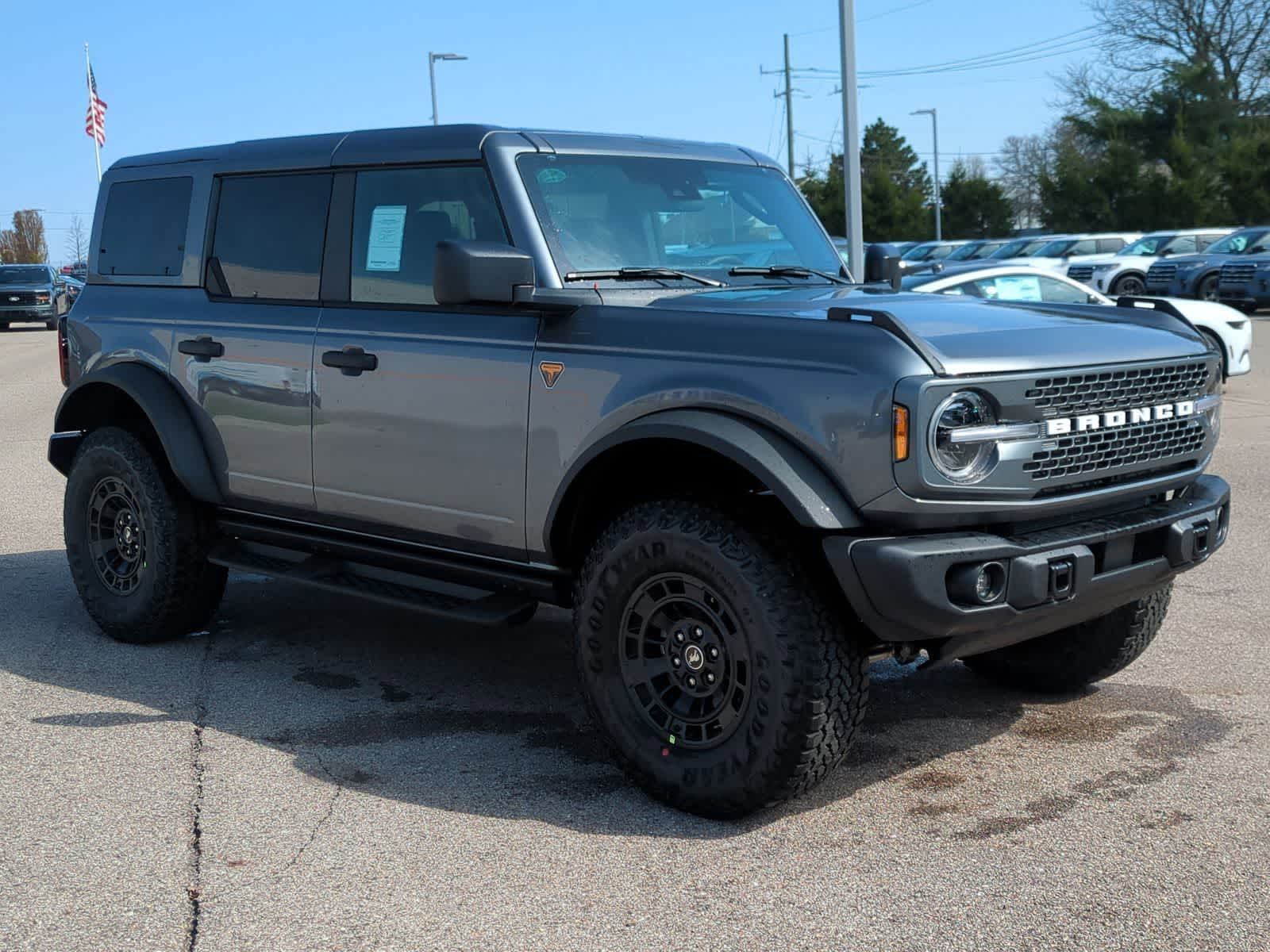 Thumbnail: 2026 Ford Bronco - 2