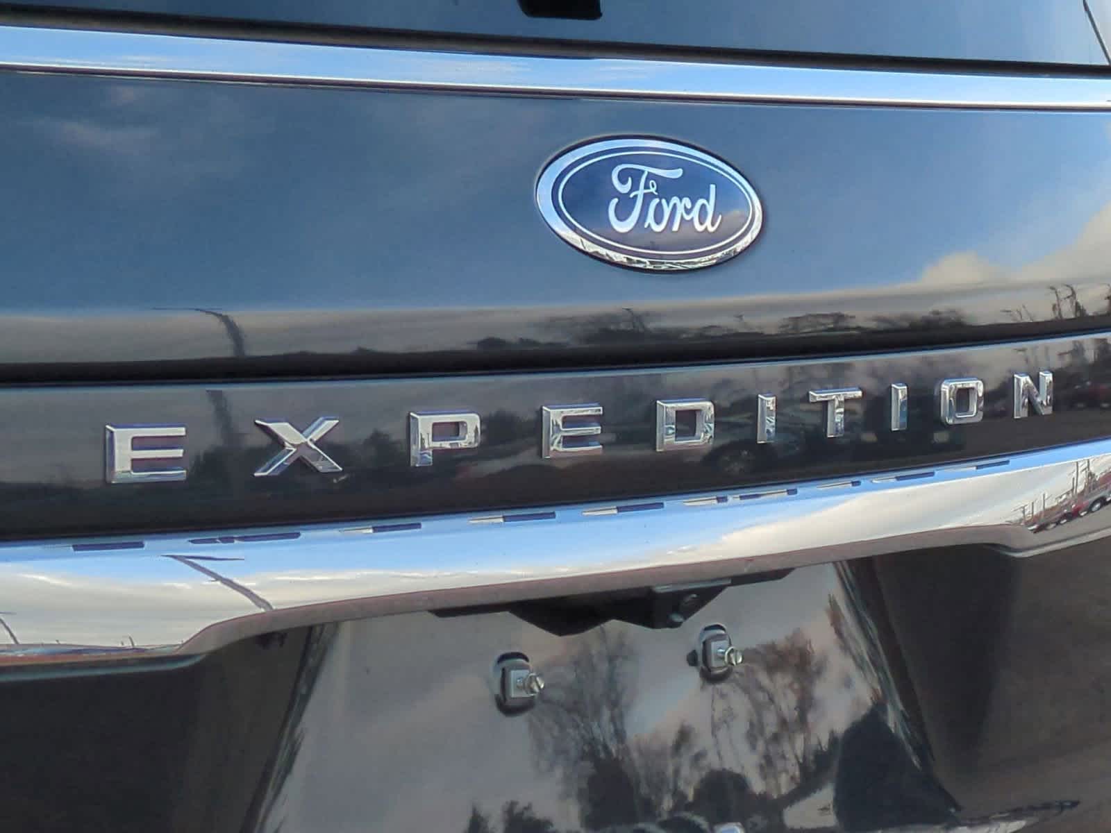 Thumbnail: 2023 Ford Expedition MAX - 13