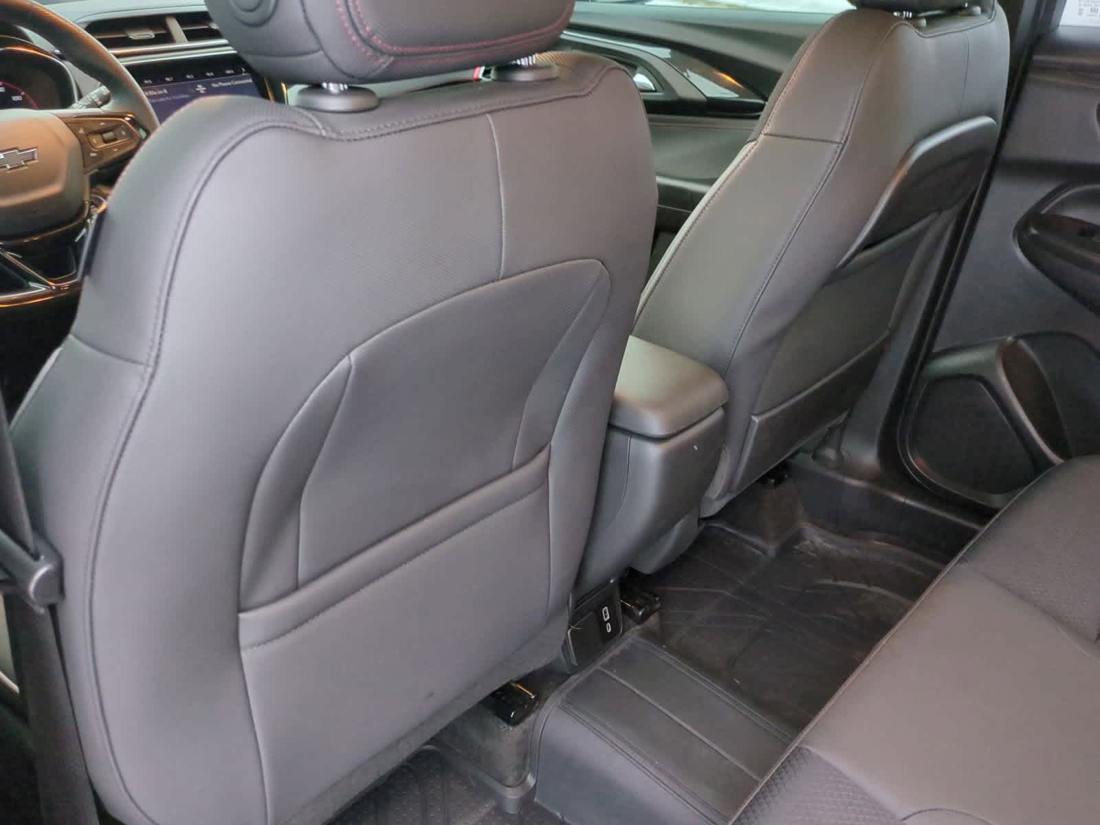 Thumbnail: 2023 Chevrolet TrailBlazer - 18