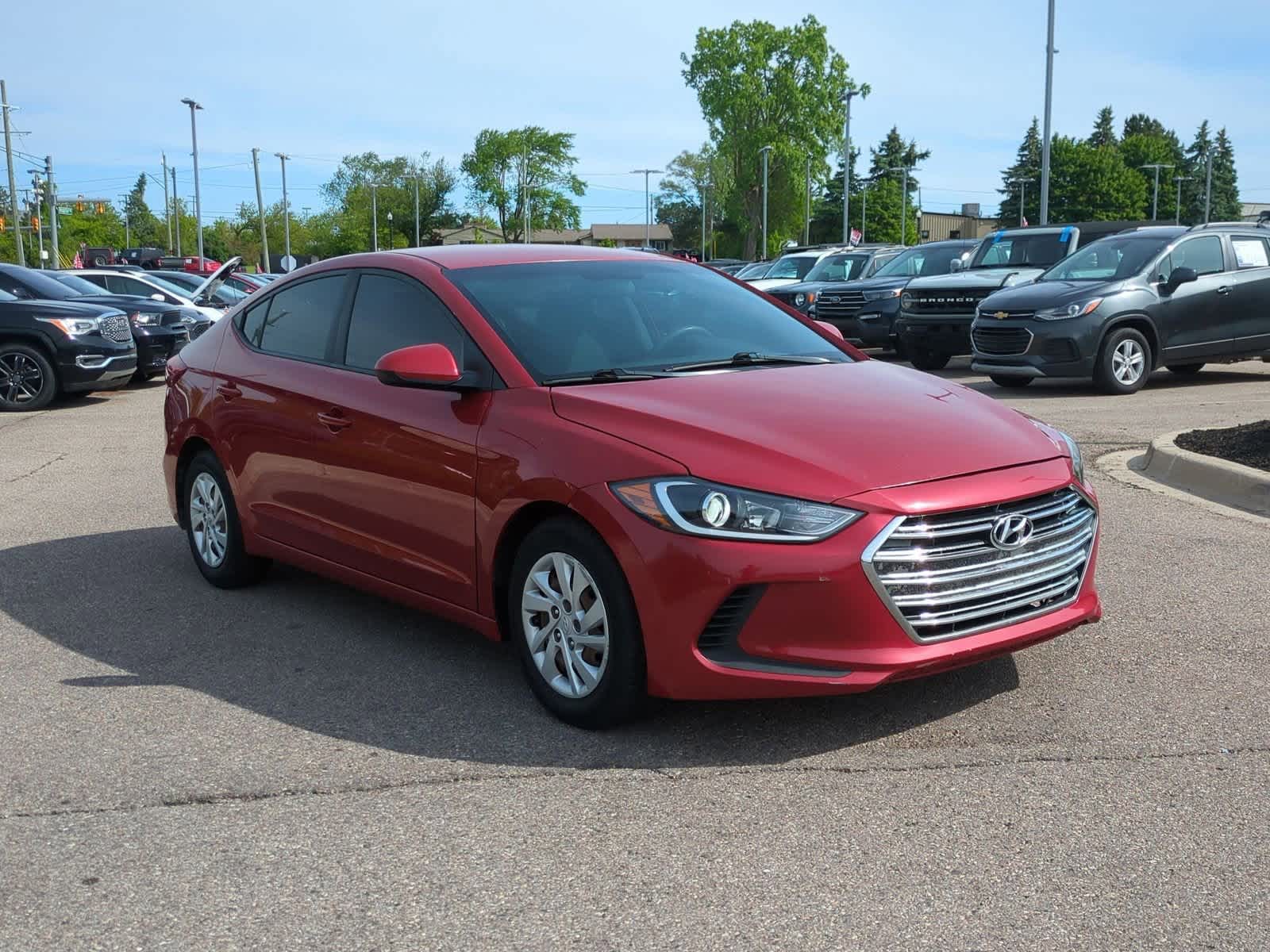 Thumbnail: 2017 Hyundai Elantra - 2