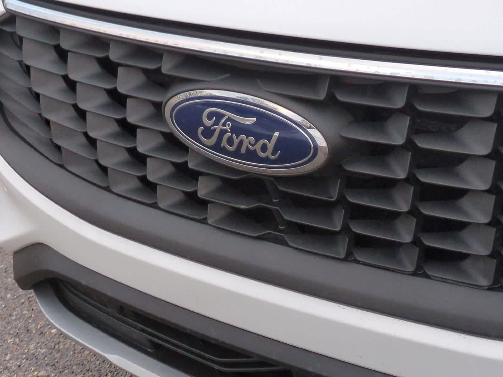 Thumbnail: 2023 Ford Escape - 12