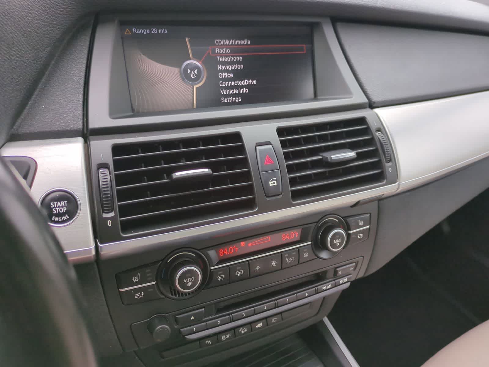 Thumbnail: 2012 BMW X5 - 29
