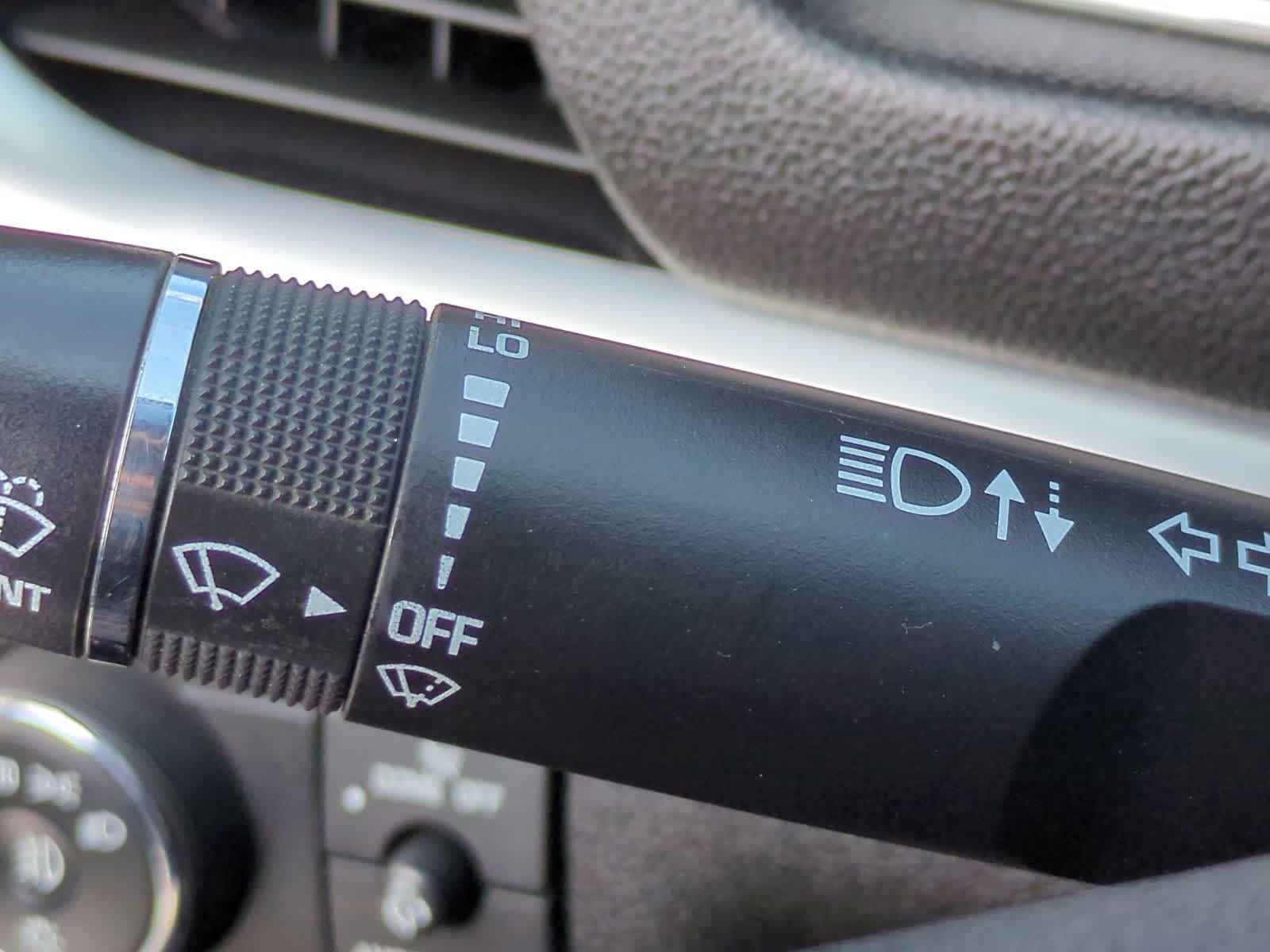 Thumbnail: 2015 Chevrolet Traverse - 26