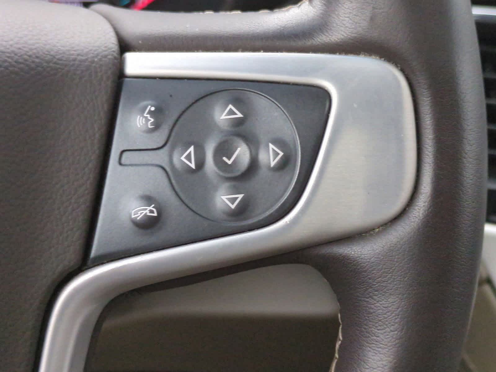 Thumbnail: 2020 GMC Yukon XL - 28