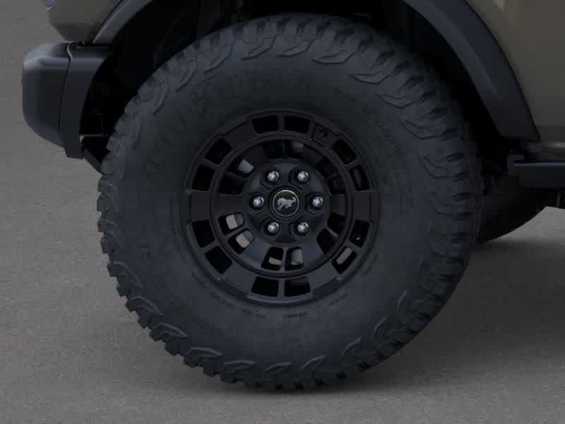Thumbnail: 2026 Ford Bronco - 21