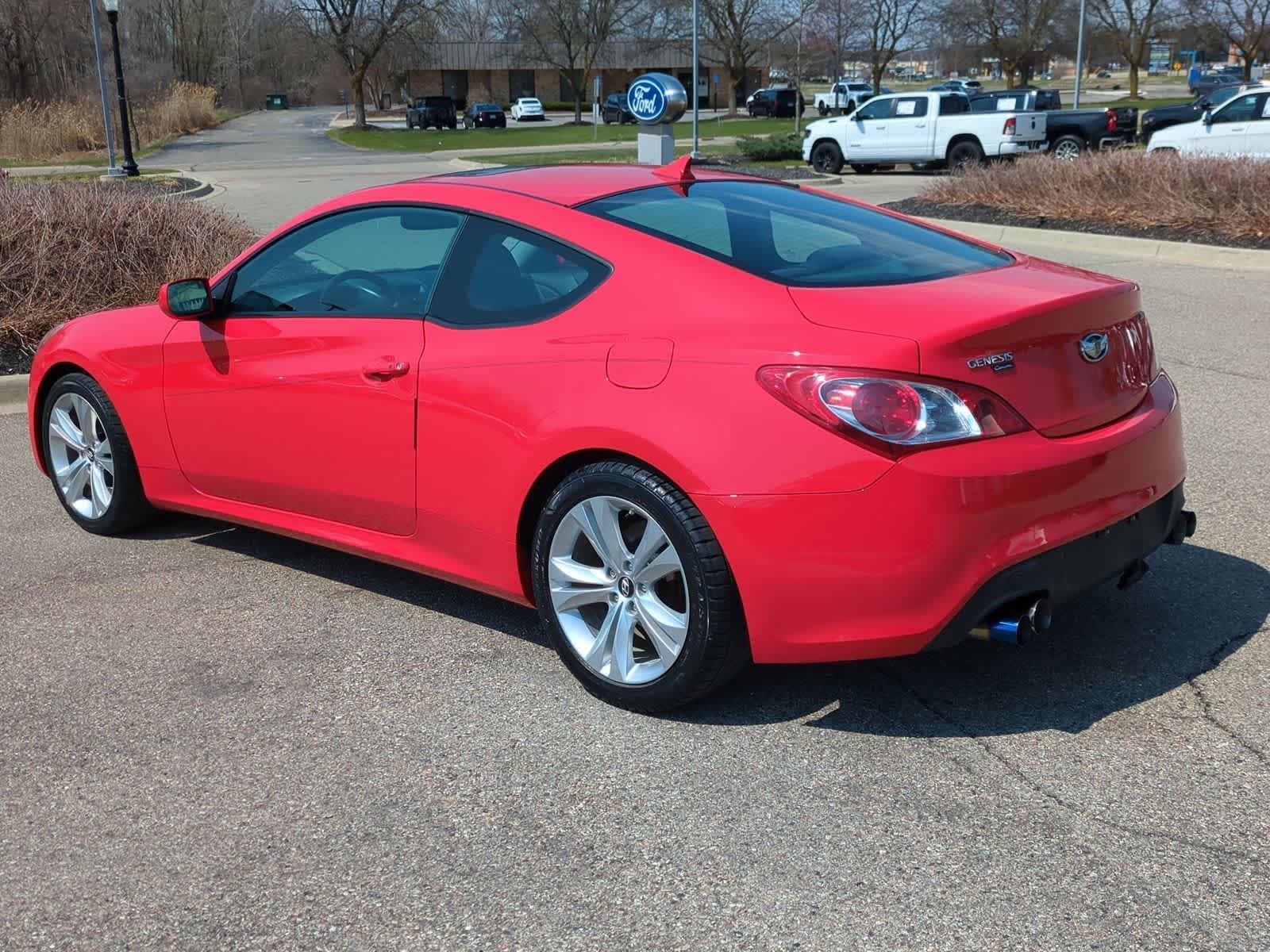 Thumbnail: 2012 Hyundai Genesis - 6