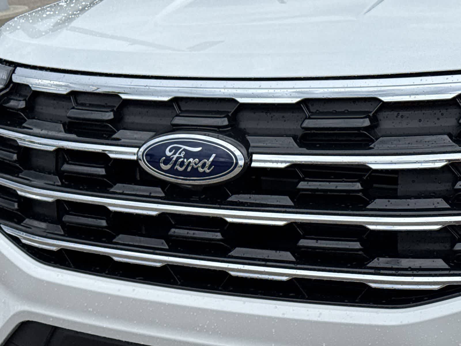 Thumbnail: 2026 Ford Explorer - 12