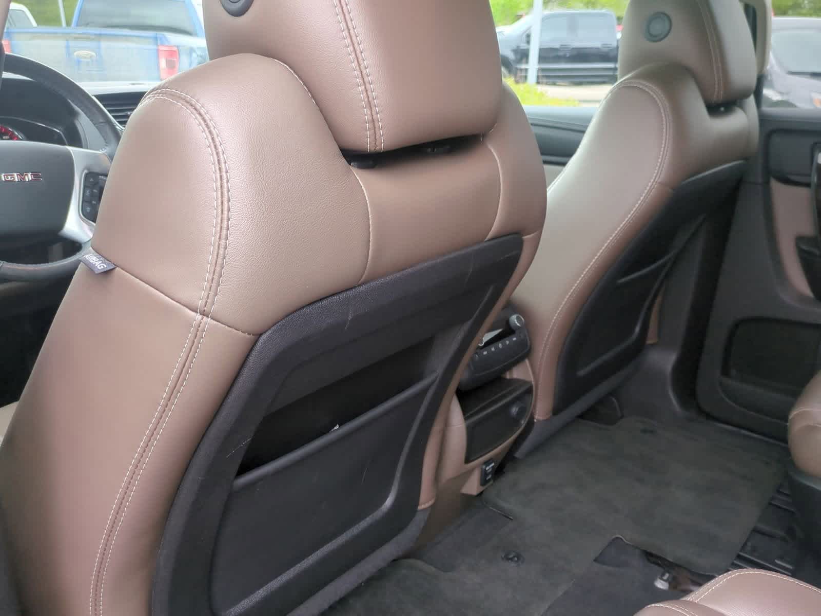 Thumbnail: 2014 GMC Acadia - 18