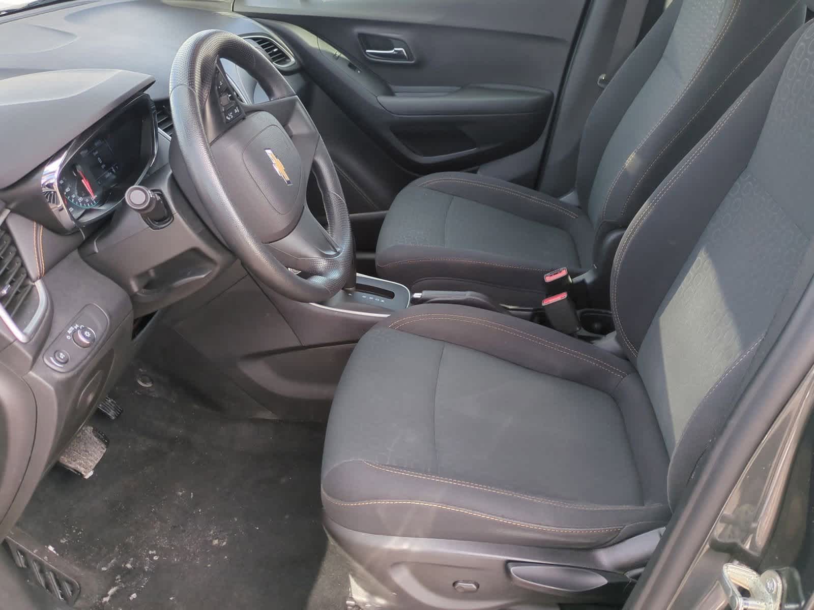 Thumbnail: 2020 Chevrolet Trax - 16