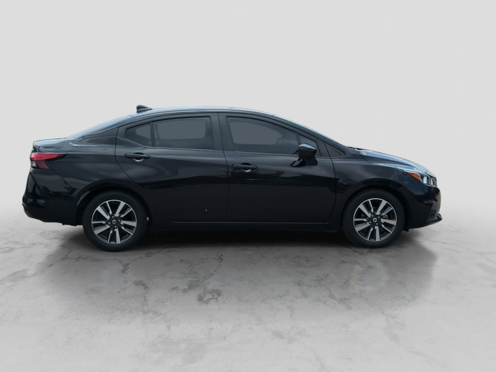 Thumbnail: 2021 Nissan Versa - 9