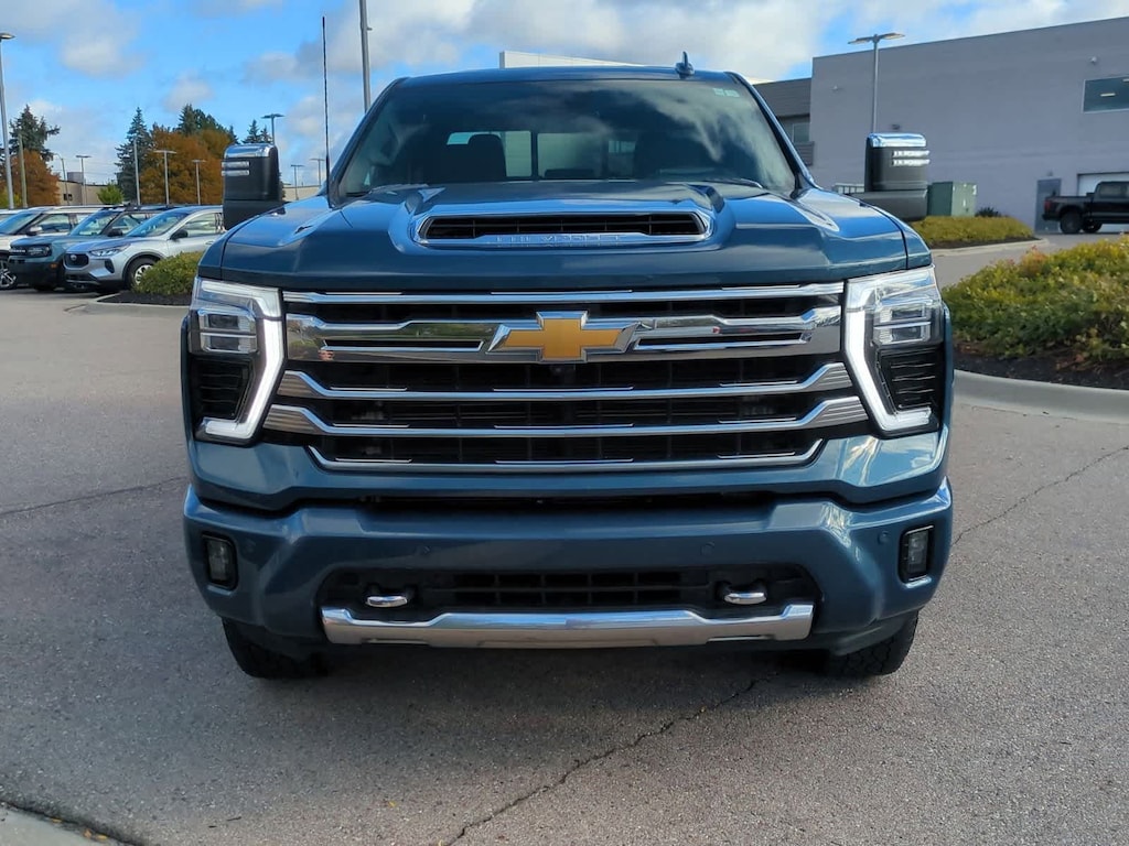 Used 2024 Chevrolet Silverado 2500HD High Country Truck