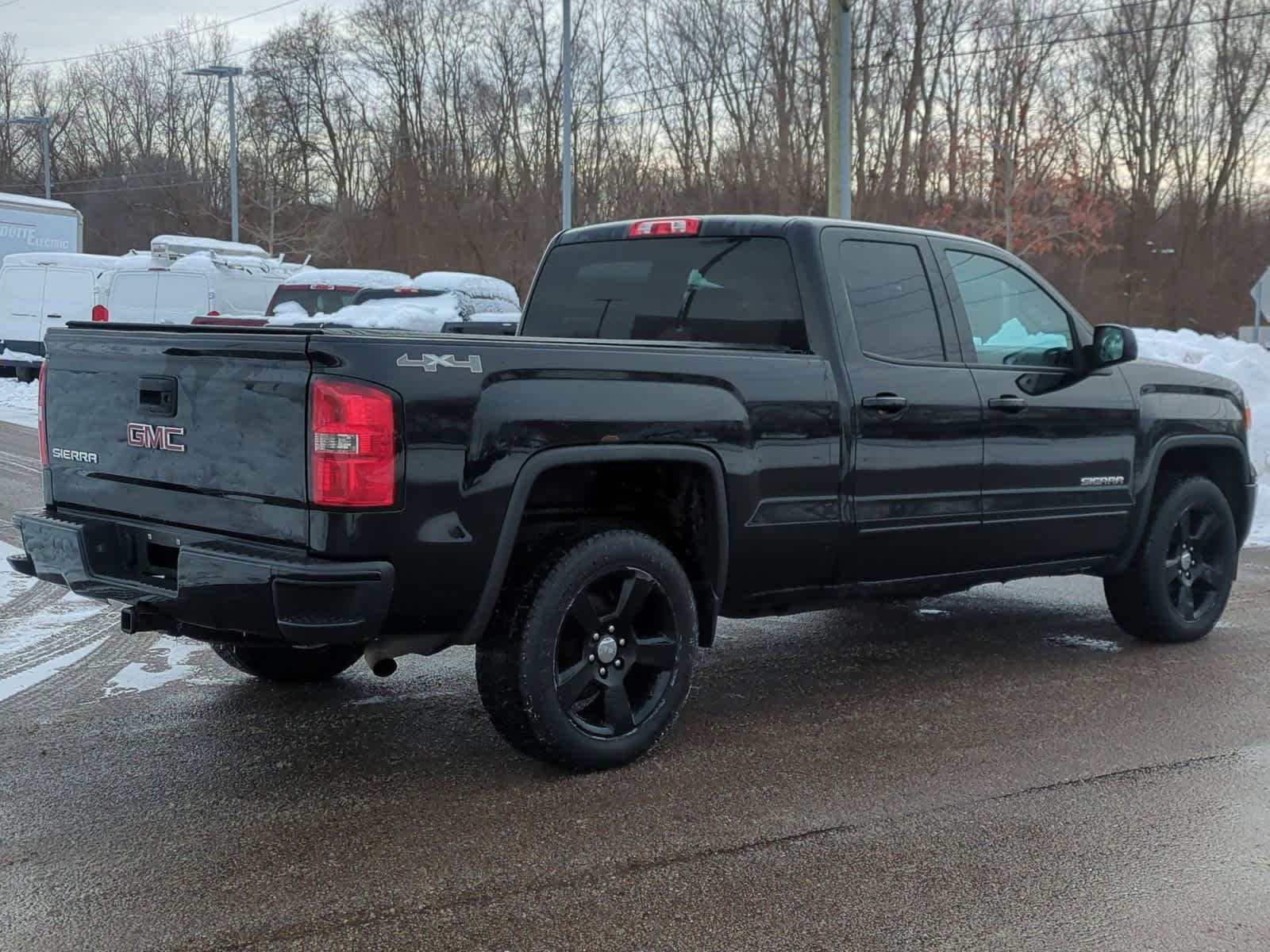 Thumbnail: 2015 GMC Sierra 1500 - 8