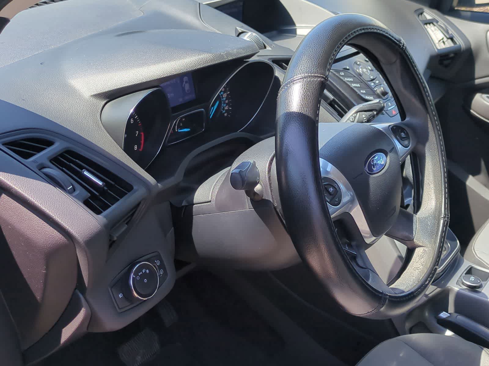 Thumbnail: 2013 Ford Escape - 10