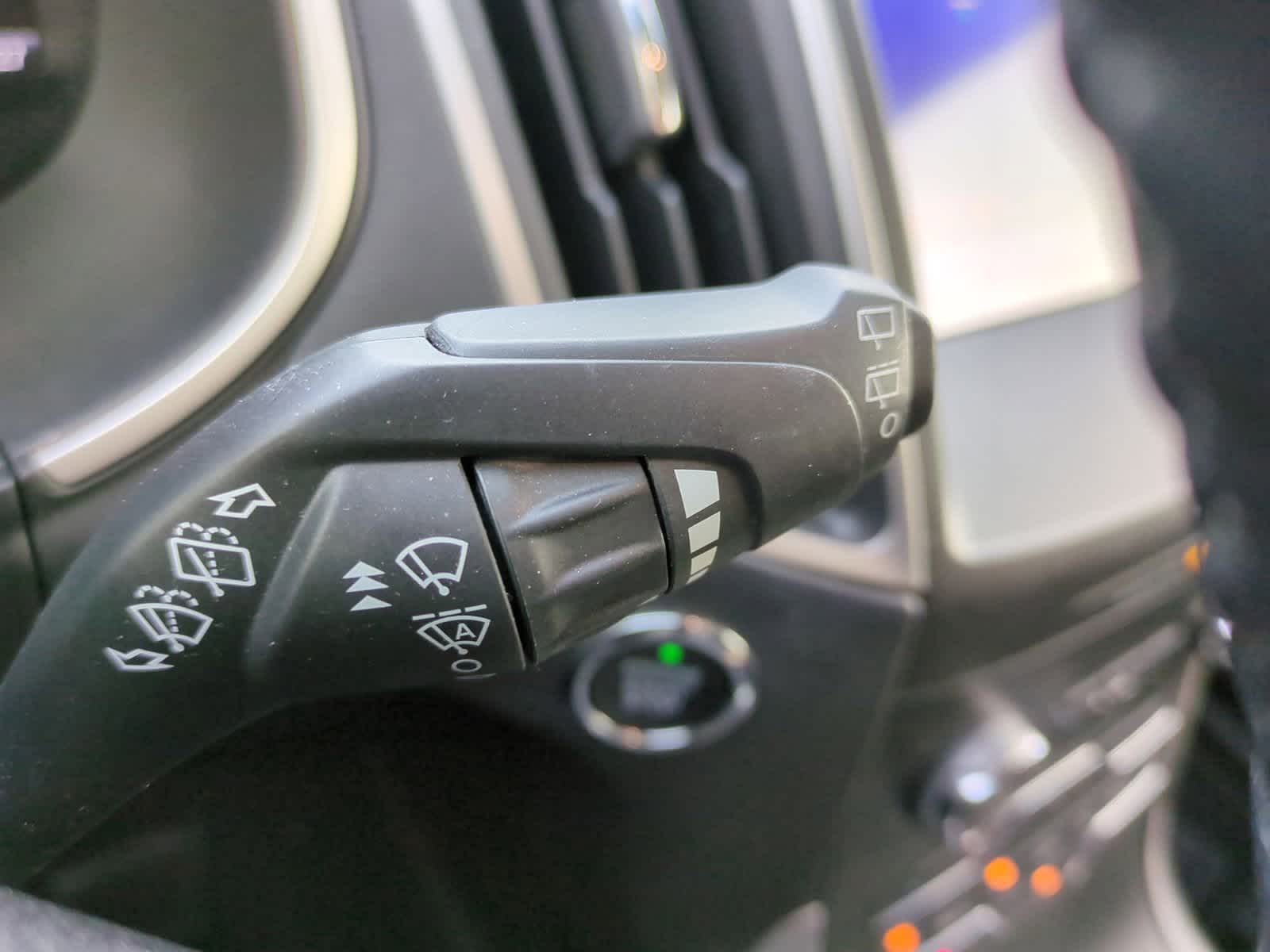 Thumbnail: 2020 Ford Edge - 23