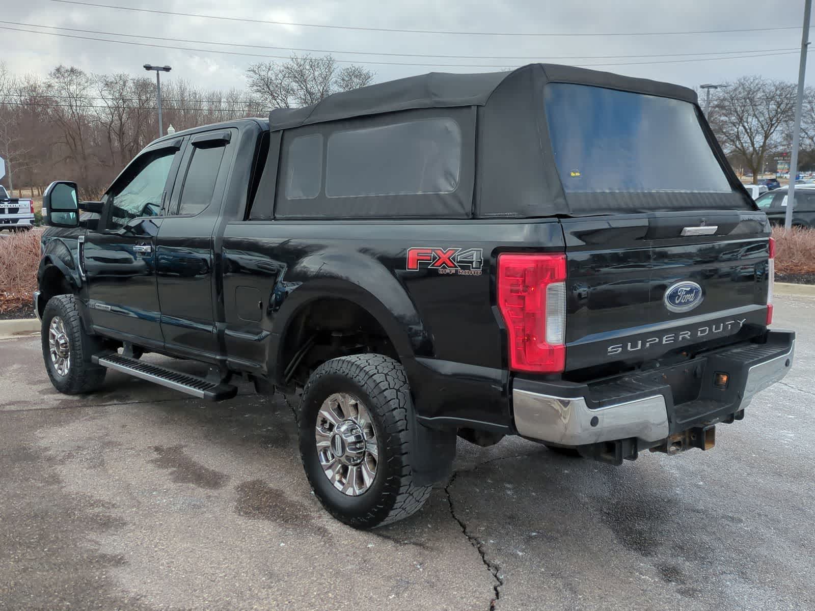 Thumbnail: 2017 Ford Econoline - 6