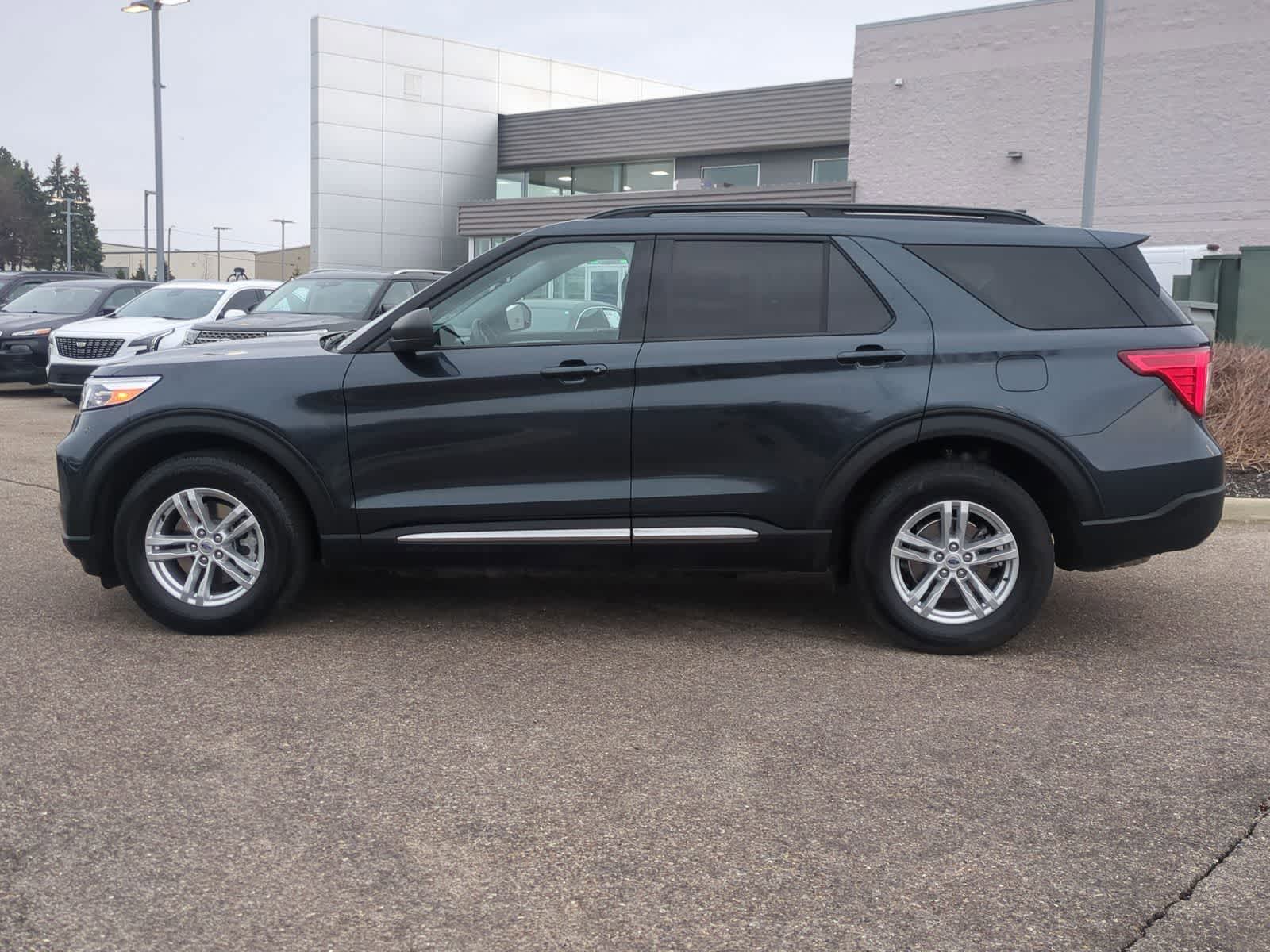 Thumbnail: 2023 Ford Explorer - 5