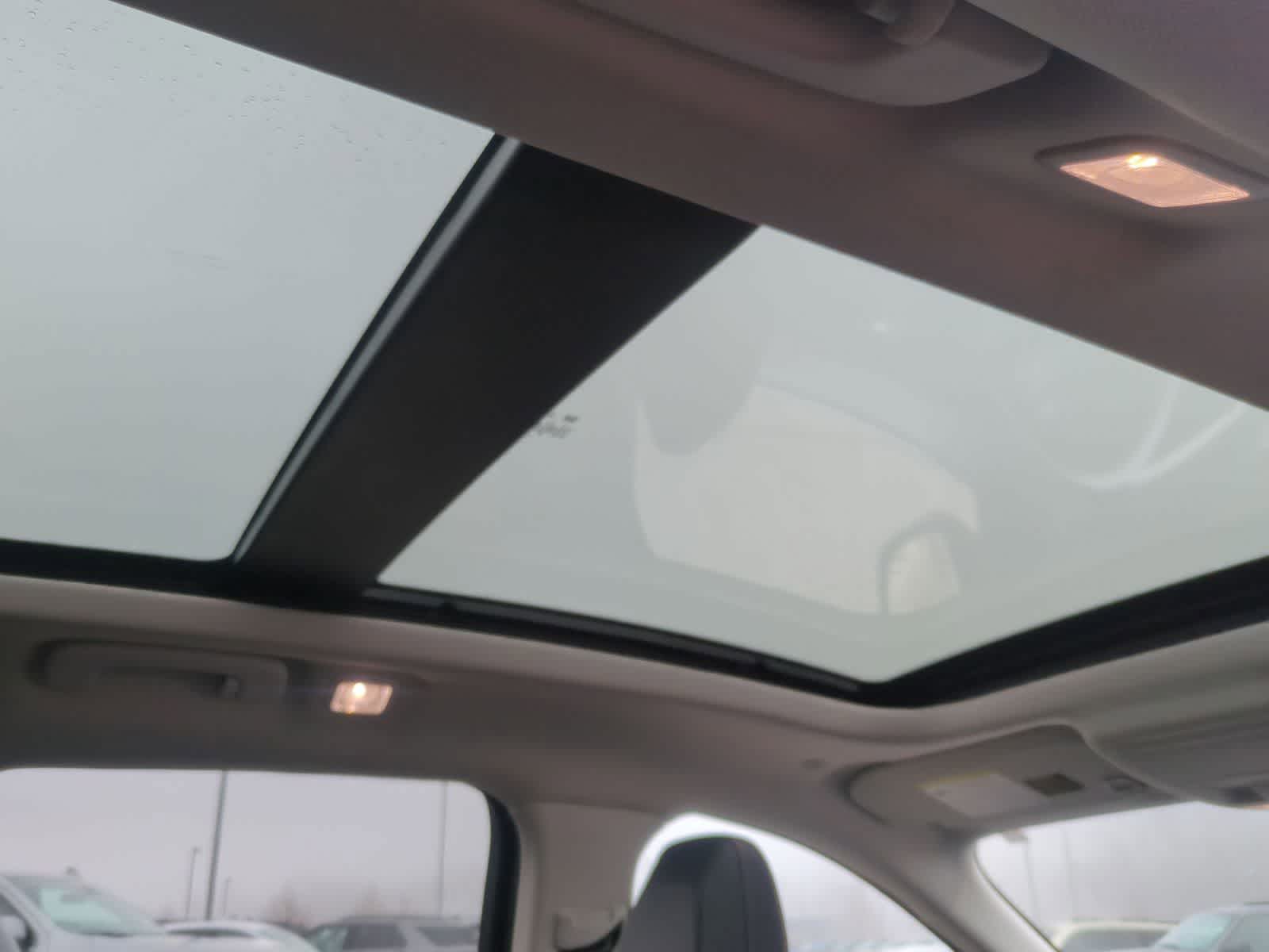 Thumbnail: 2022 Ford Escape - 22