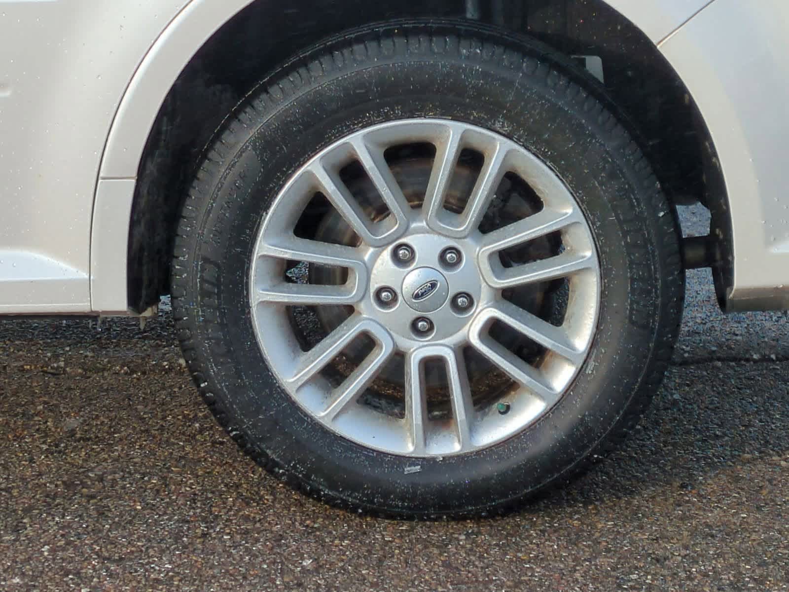 Thumbnail: 2018 Ford Flex - 14