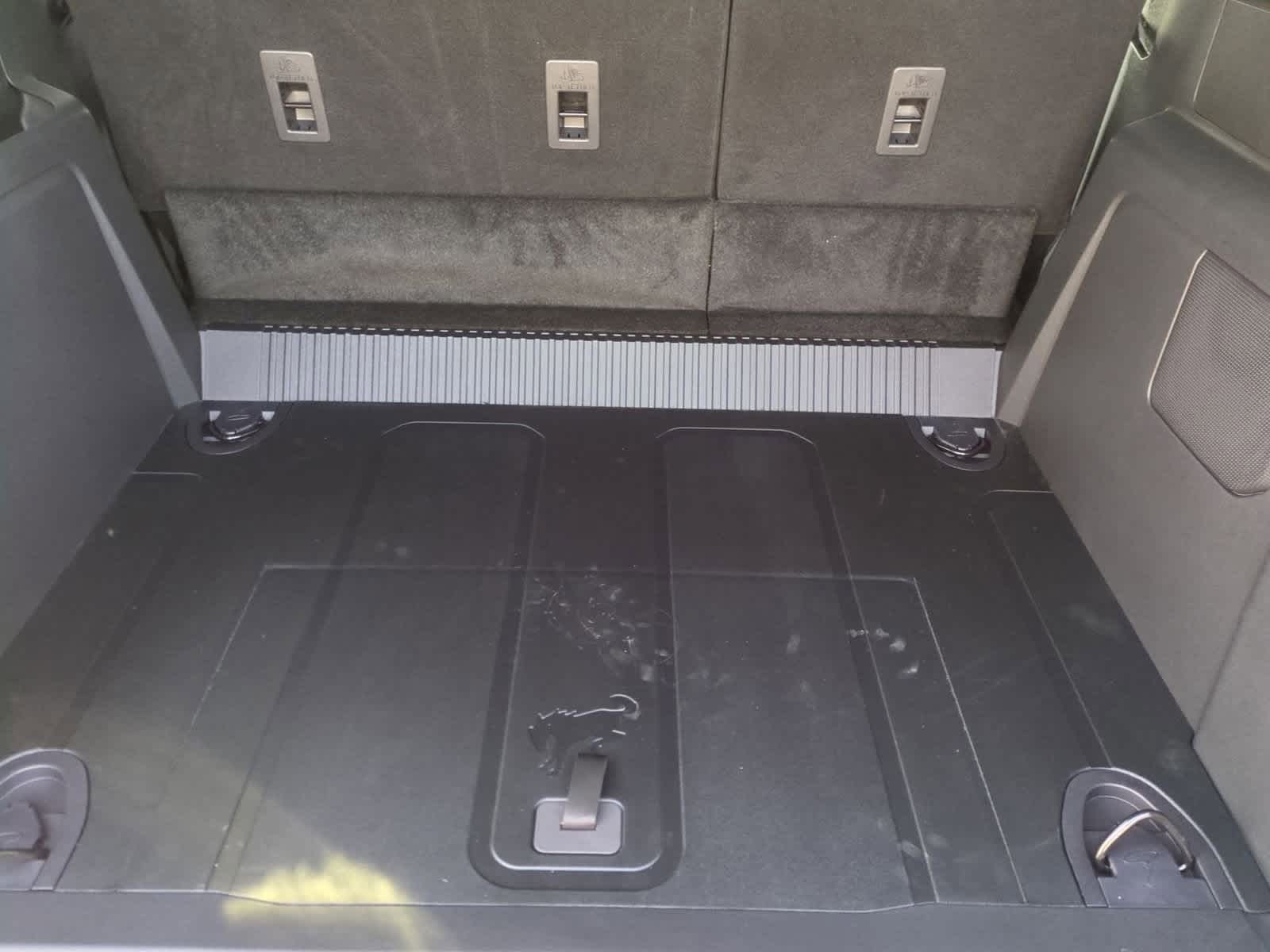 Thumbnail: 2025 Ford Bronco - 32