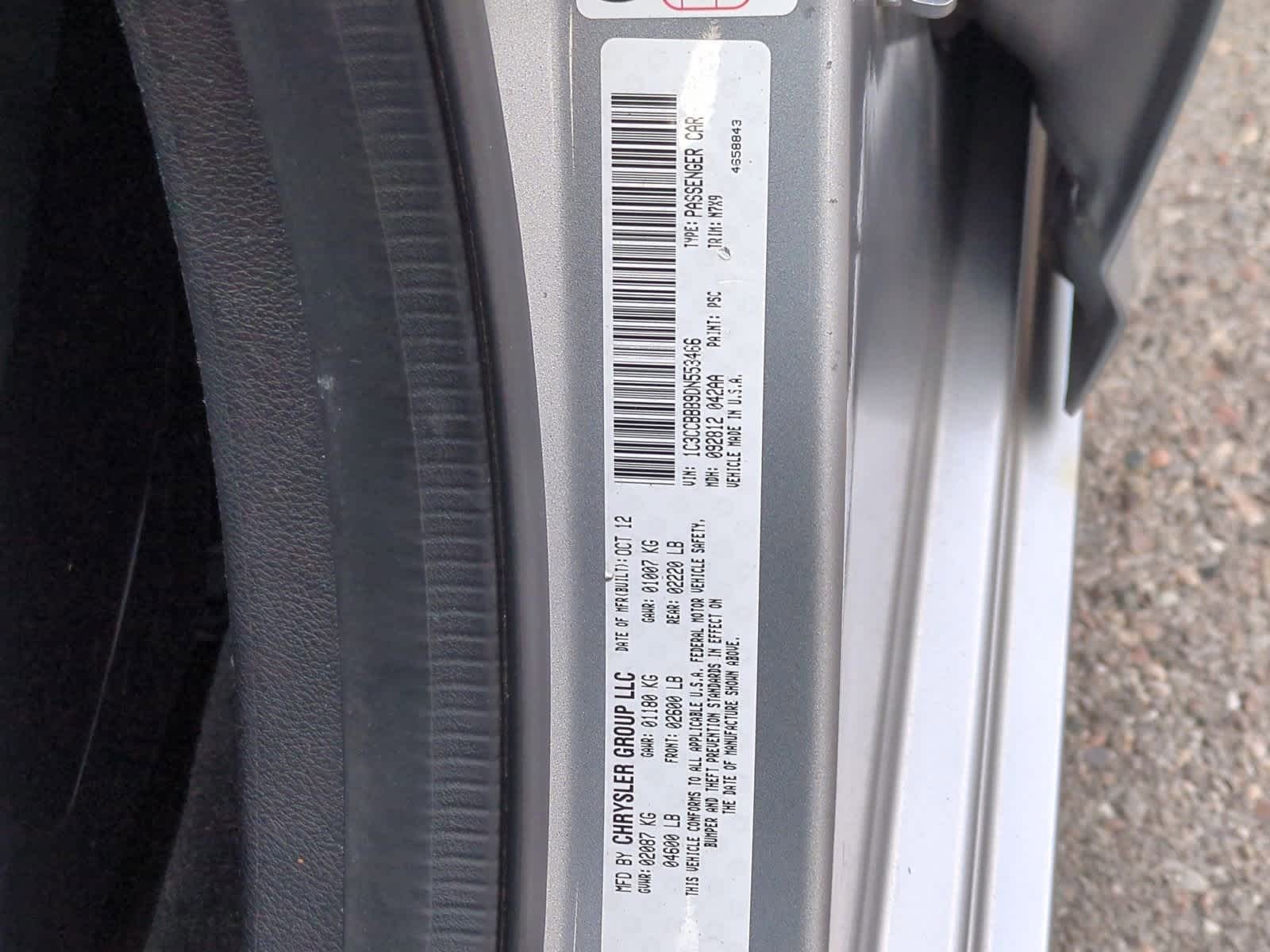 Thumbnail: 2013 Chrysler 200 - 32