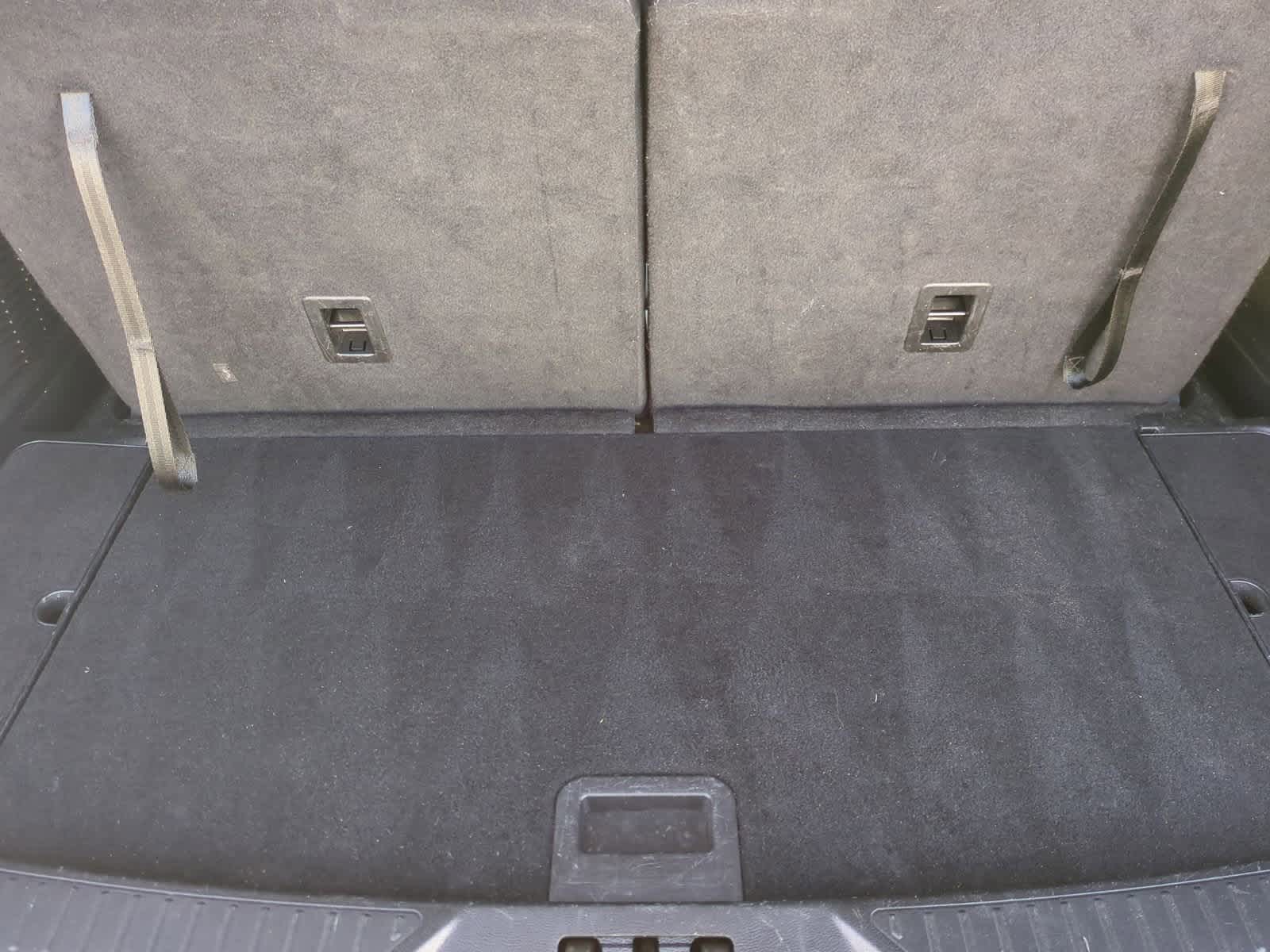 Thumbnail: 2022 Ford Explorer - 34