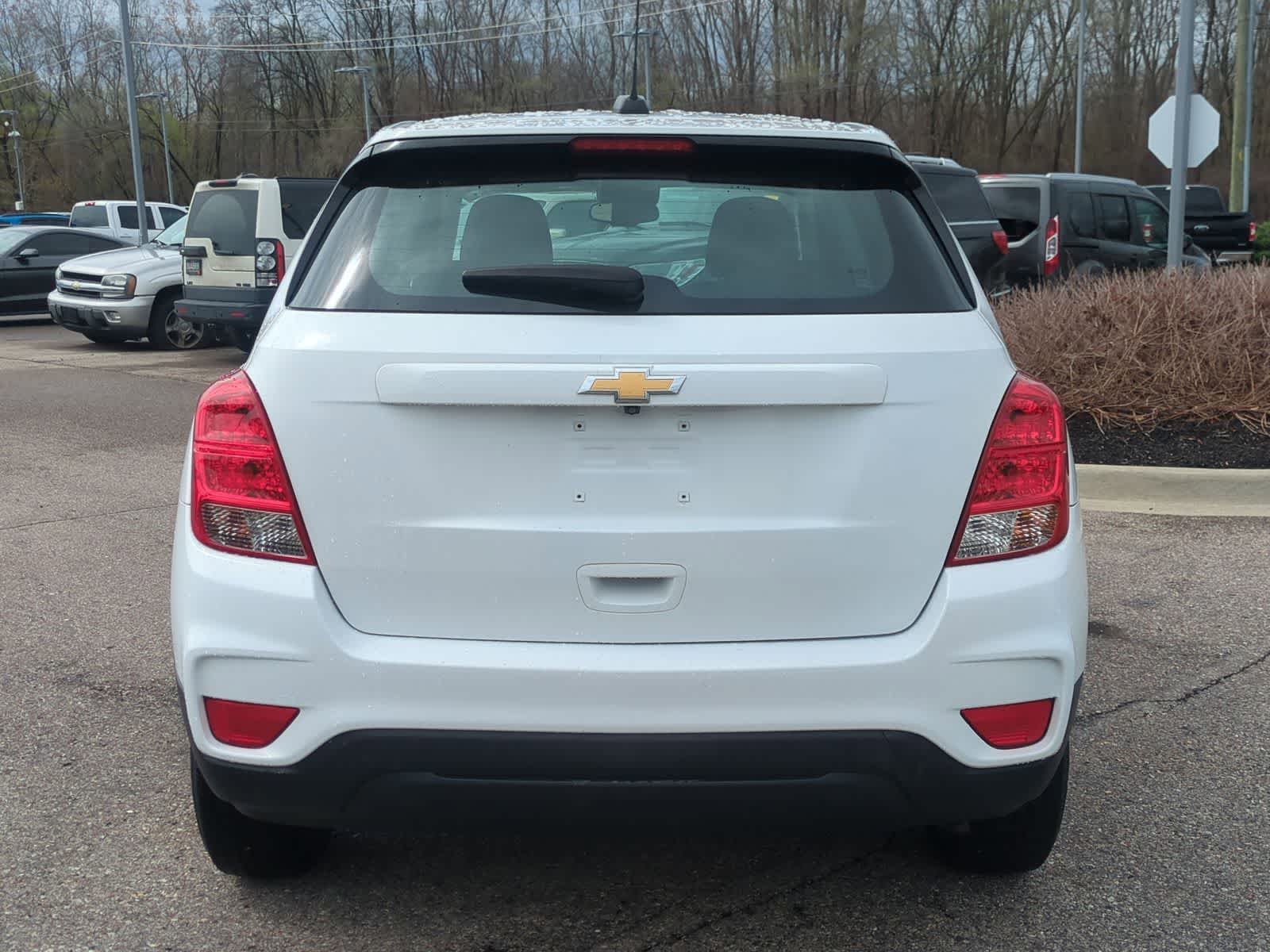 Thumbnail: 2017 Chevrolet Trax - 7