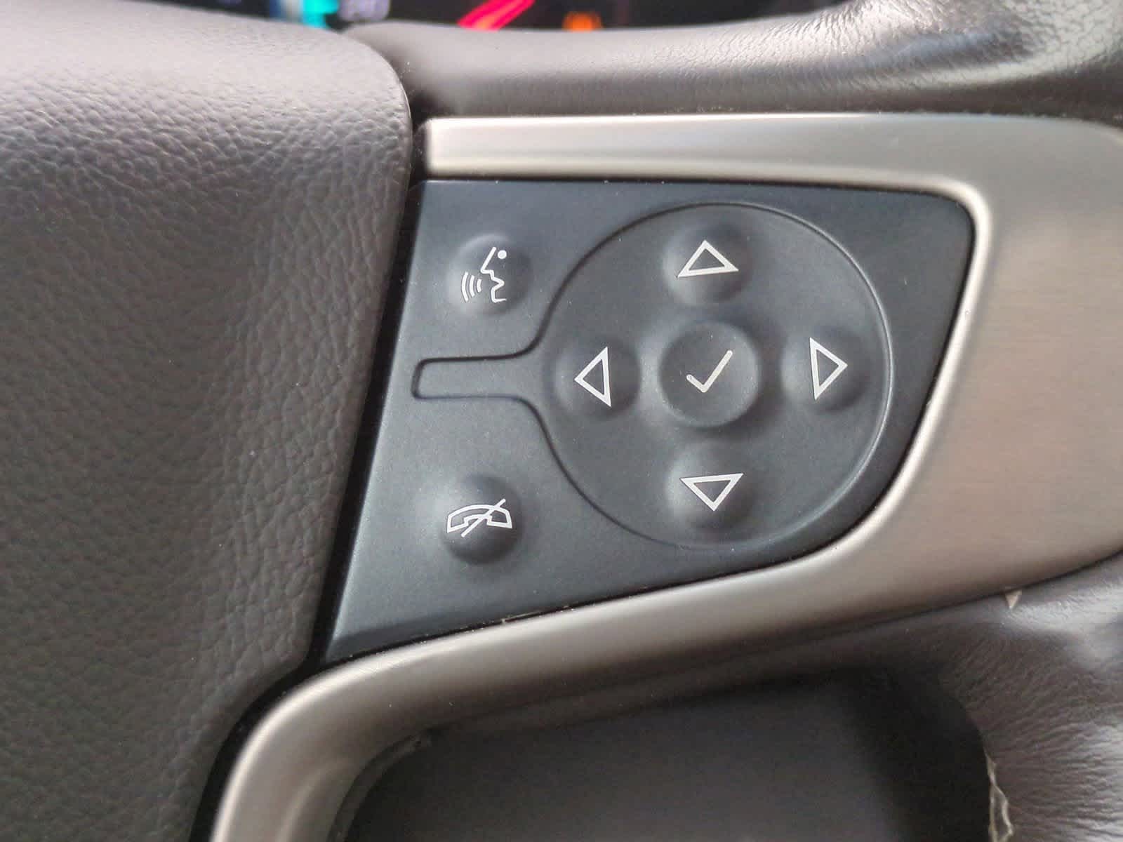 Thumbnail: 2018 GMC Yukon - 28