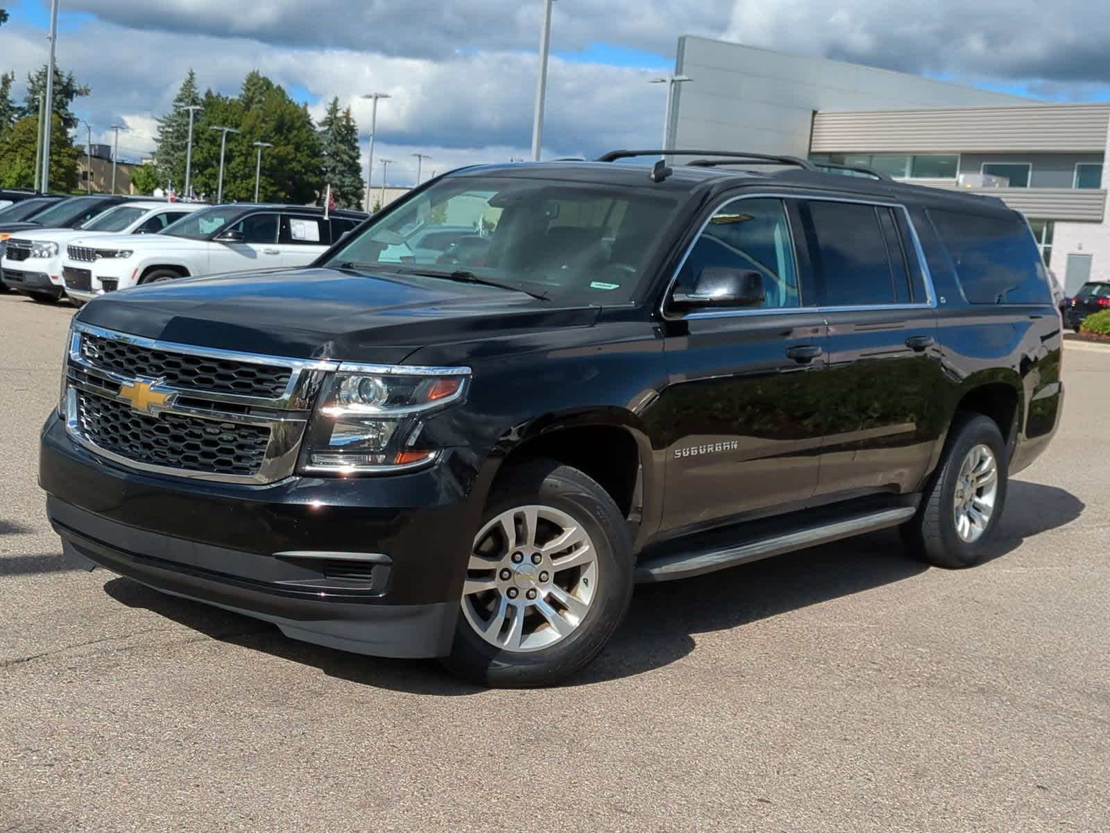 2015 Chevrolet Suburban LT -
                  Waterford, MI
