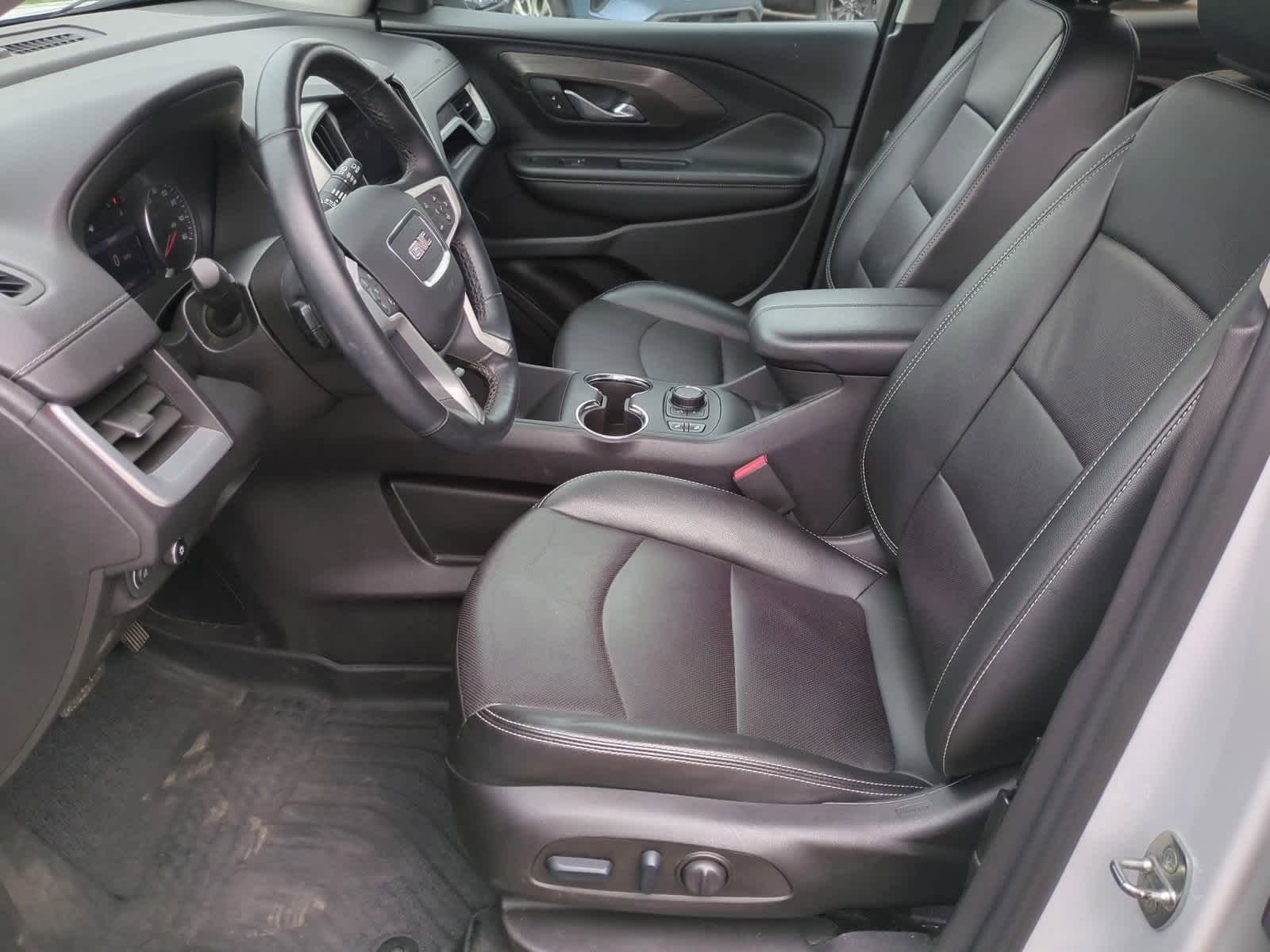 Thumbnail: 2023 GMC Terrain - 16